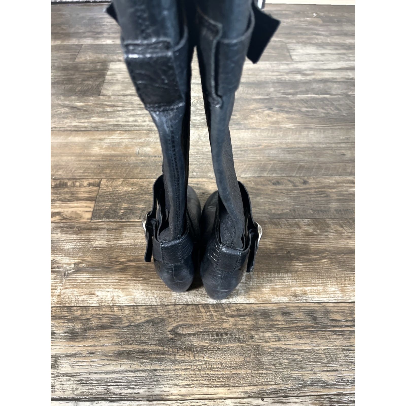Lucky Brand Lucky Brand Candice Pebbled Leather Boots Women Block Heeled Buckle Buckle 15" Shaft Black Size 6.5M Tall Leather Boots Size US 7 / IT 37 - 4 Thumbnail