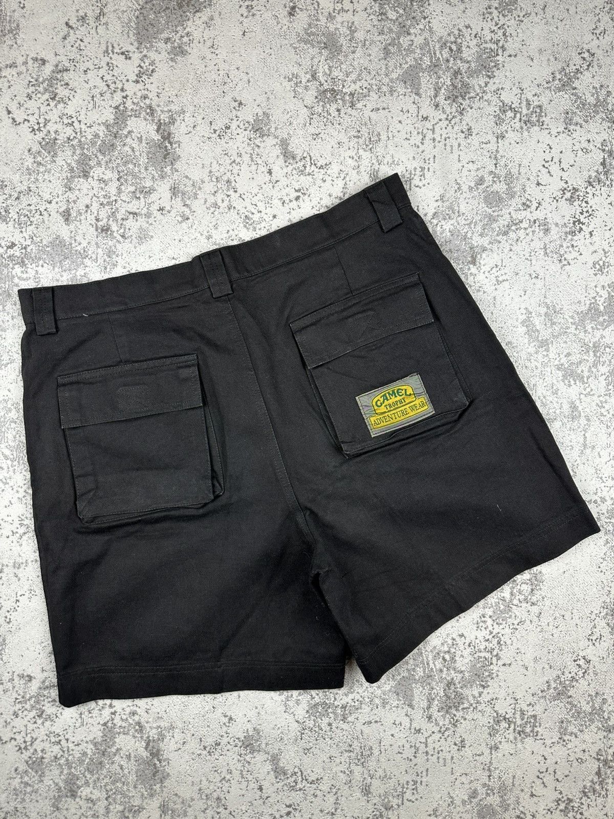 Camel Camel Trophy Adventure Wear Vintage Utility Cargo Shorts Size US 34 / EU 50 - 1 Thumbnail