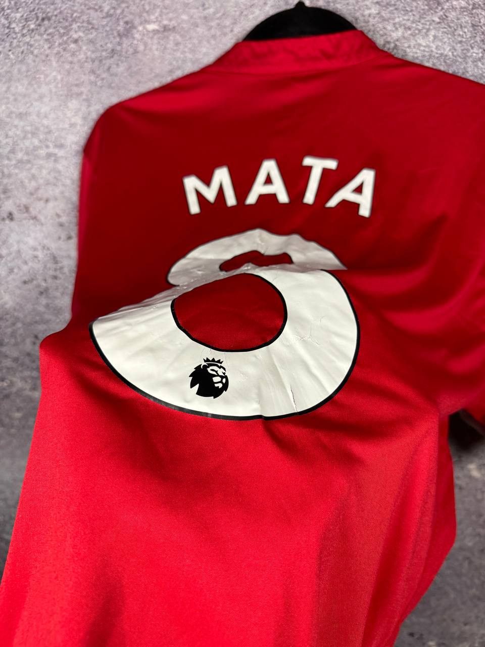 Vintage MATA Manchester United 2017/18 Fan Soccer Jersey Medium Size US M / EU 48-50 / 2 - 17 Thumbnail