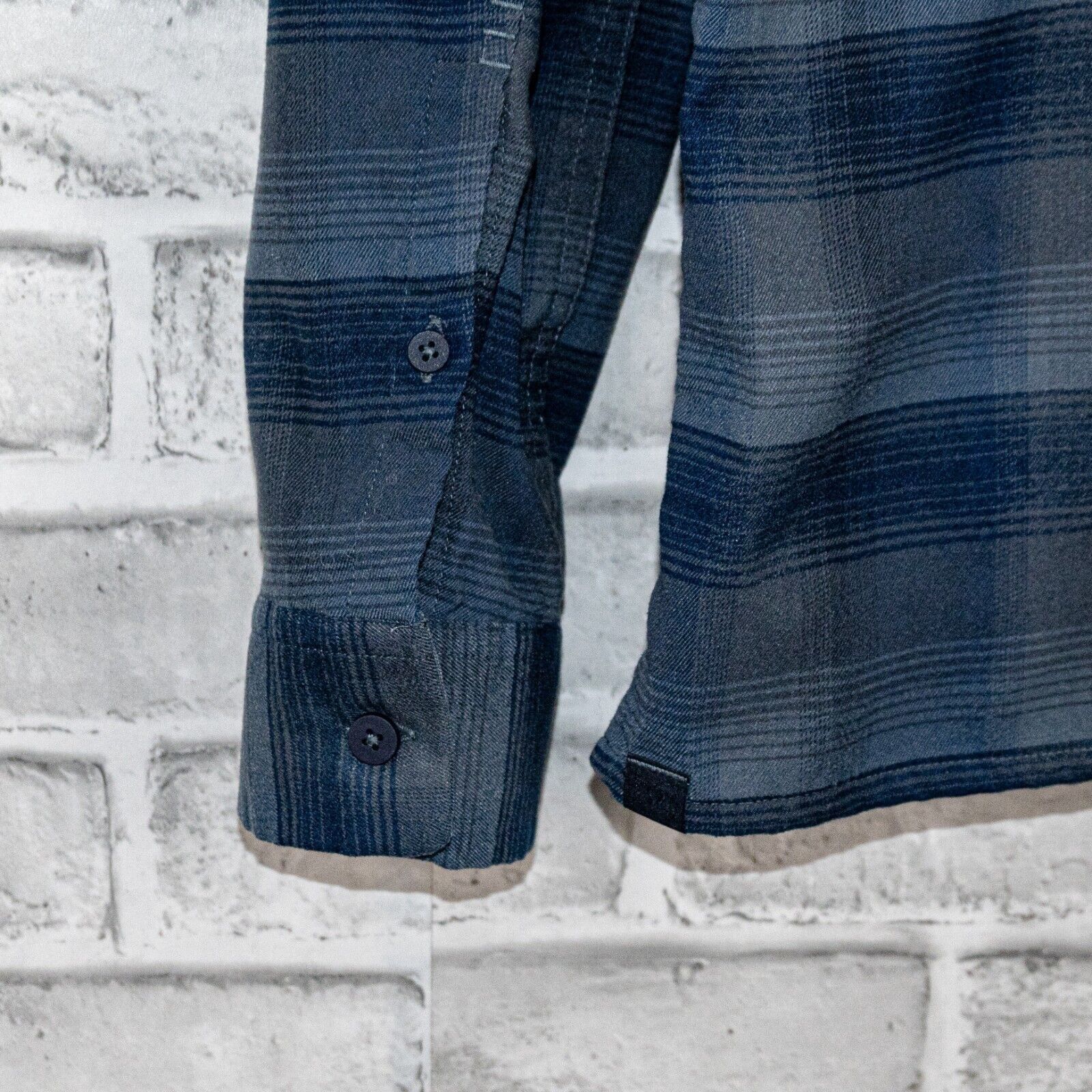 Lululemon Lululemon Mason's Peak Flannel Shirt in Shade Plaid Size US M / EU 48-50 / 2 - 4 Thumbnail