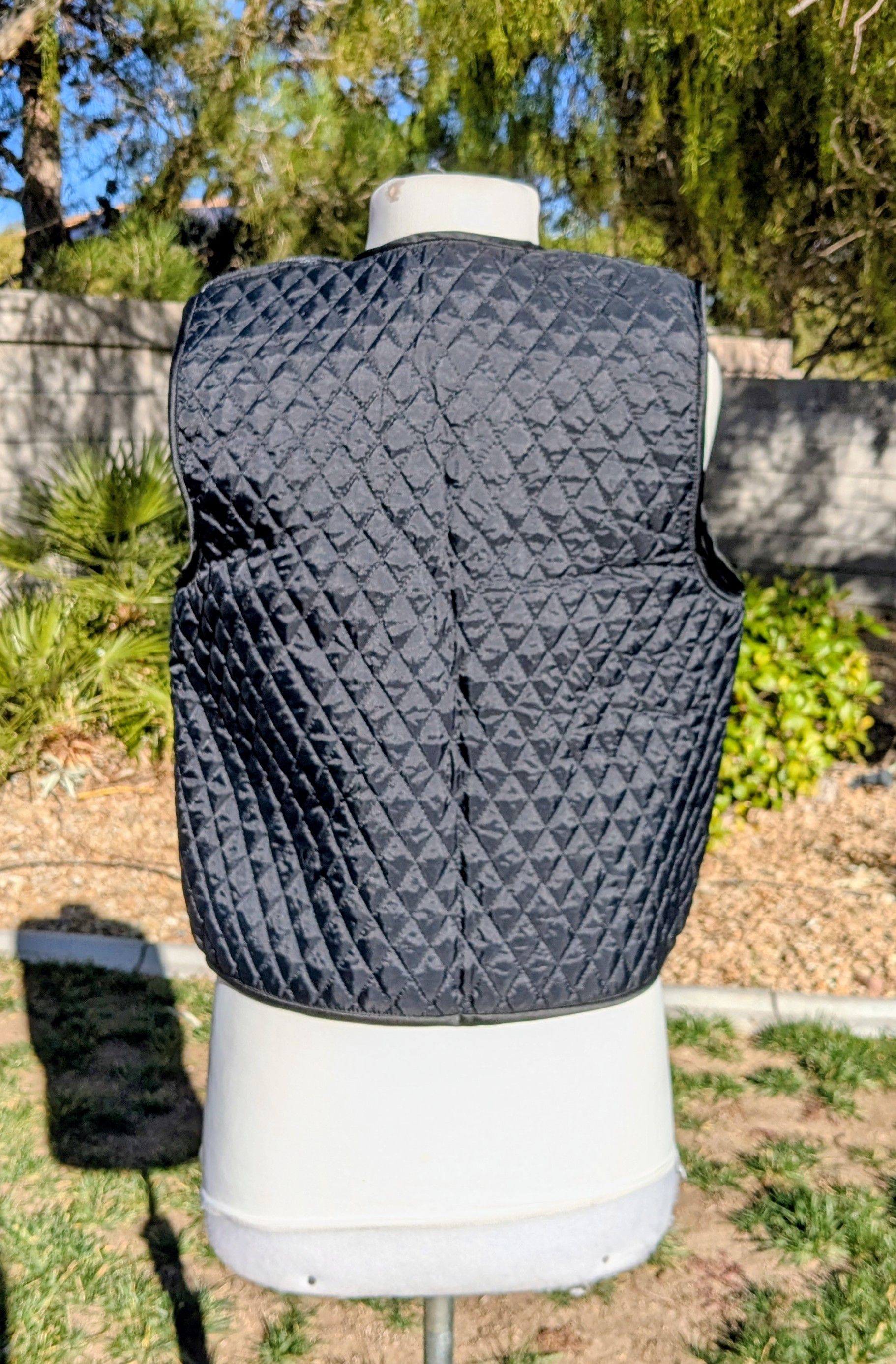 Other Classic Reversible Velvet/Quilted Vest Design Top Size US S / EU 44-46 / 1 - 6 Thumbnail