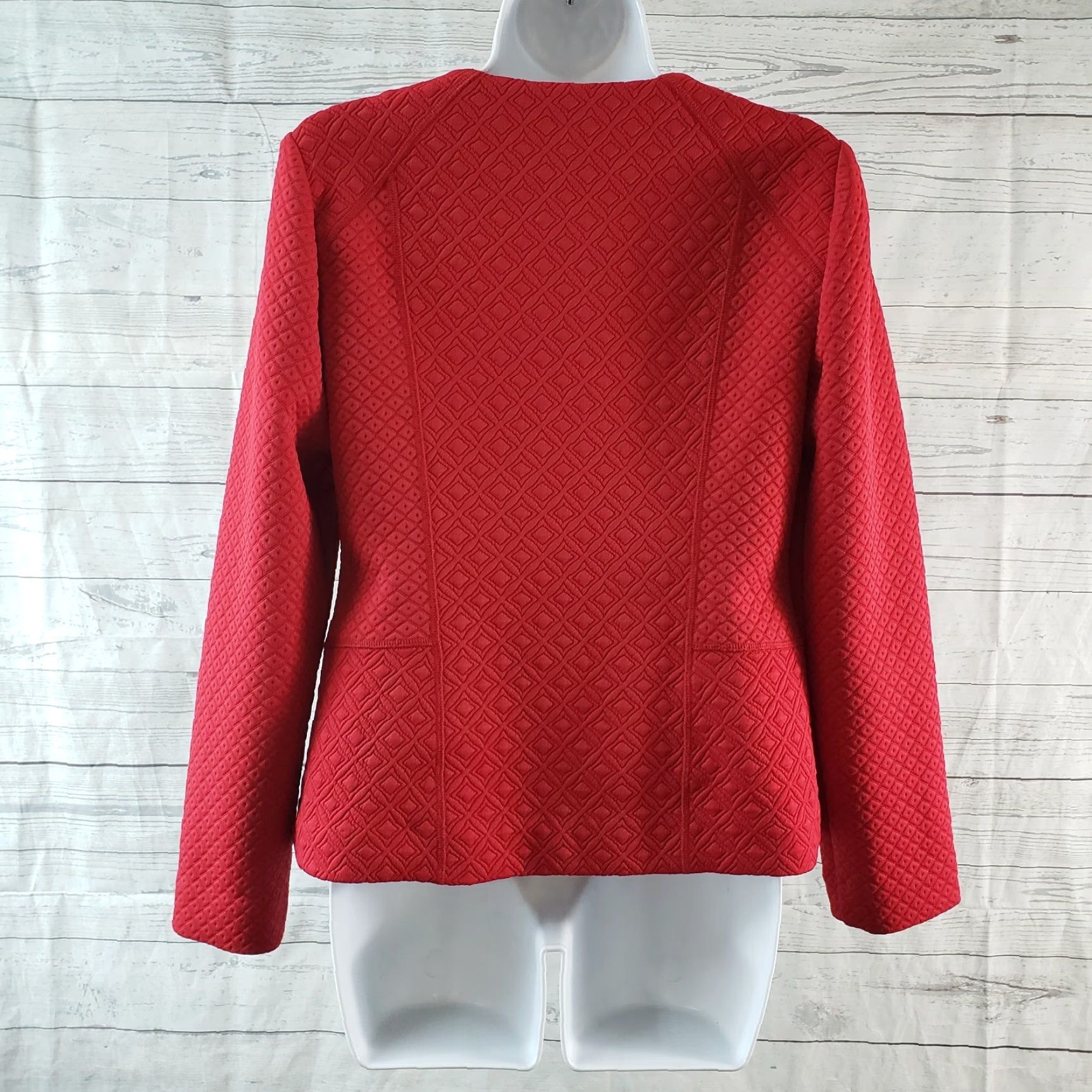 Vintage Chico's Women Quilted Jacket Solid Red Size S Snap Buttons - Chicos Women's Jacket - Jacket - Red - Quilted - Snap - Solid - S - Women Size S / US 4 / IT 40 - 4 Thumbnail