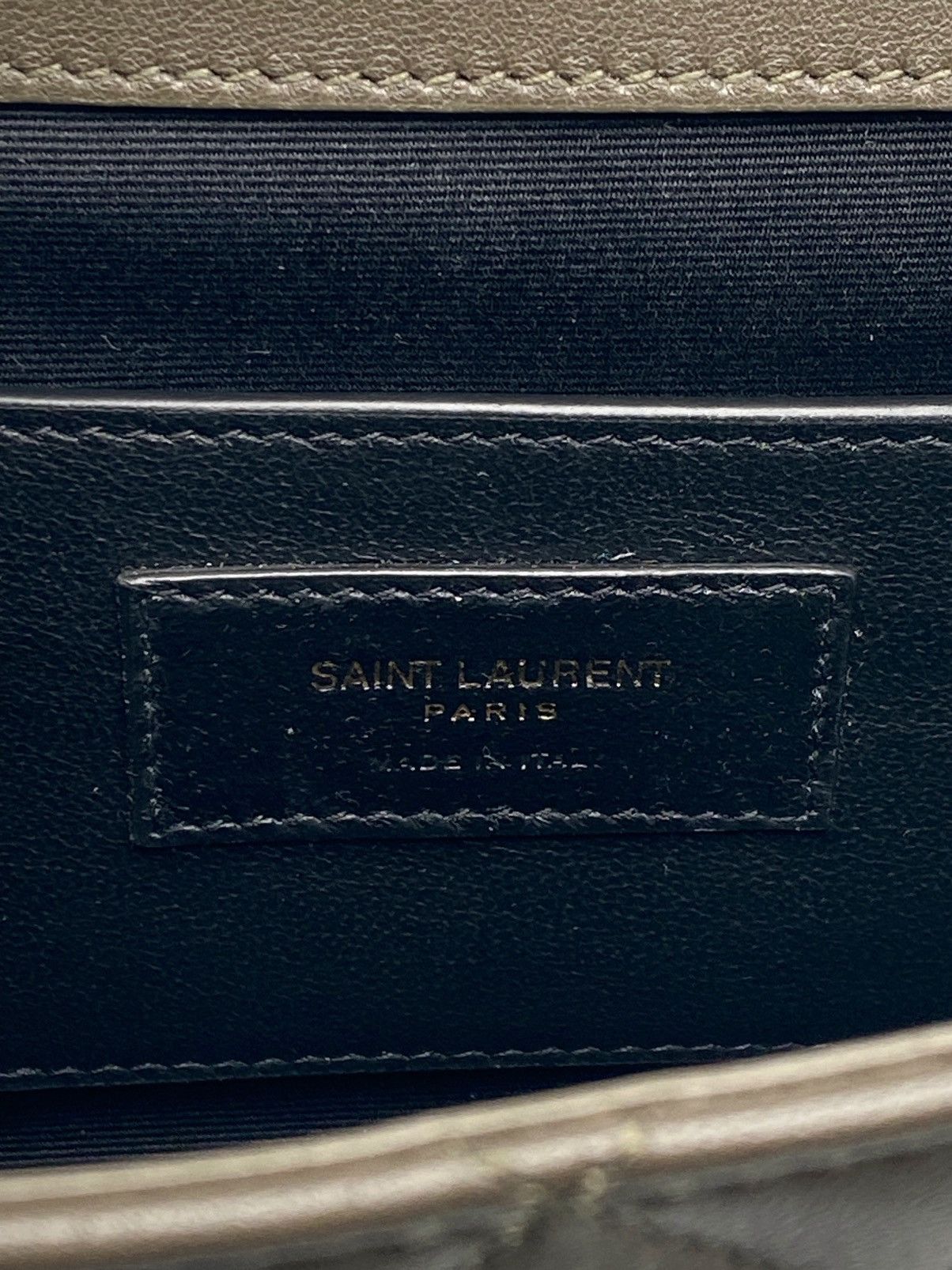 Yves Saint Laurent Saint Laurent Envelope Triquilt Small YSL Shoulder Bag Size ONE SIZE - 16 Thumbnail