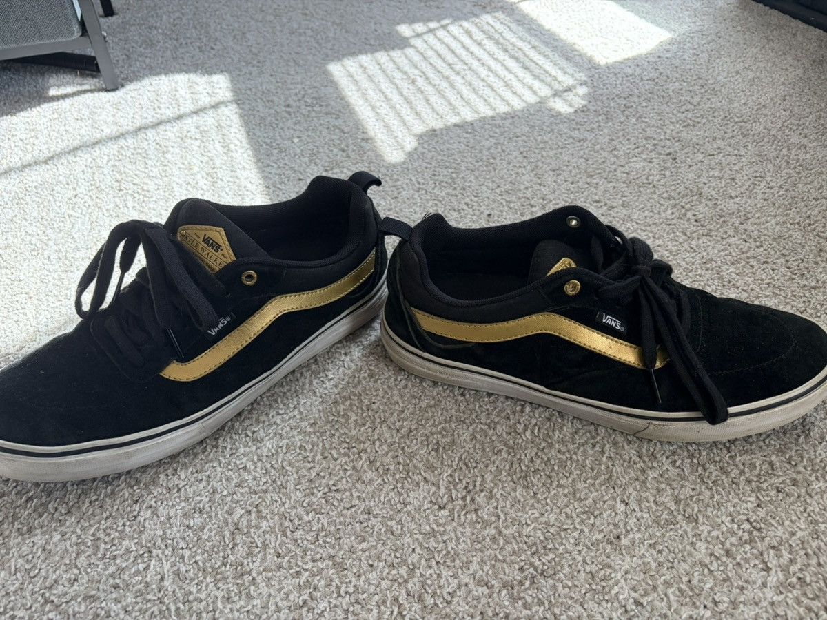 Vans Vans Black and Gold Low Top Sneakers Size US 9.5 / EU 42-43 - 1 Thumbnail