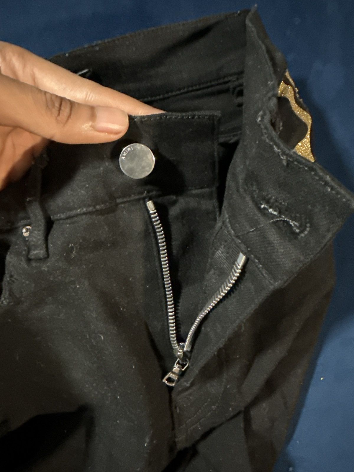 Amiri AMIRI GOLD GLITTER STRIPE BLACK DENIM Size US 28 / EU 44 - 10 Thumbnail