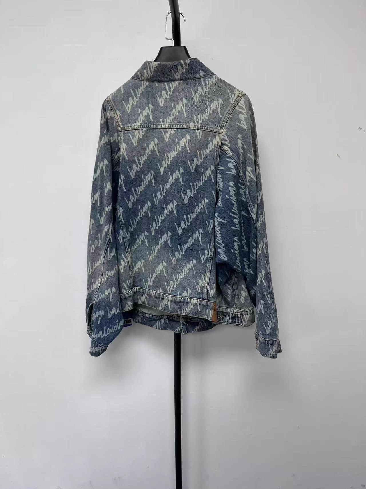 Balenciaga Balenciaga Denim Jkt M Ovr Logo Wshd Dstrs Blue 34 Size XXS / US 00 / IT 34 - 2 Thumbnail