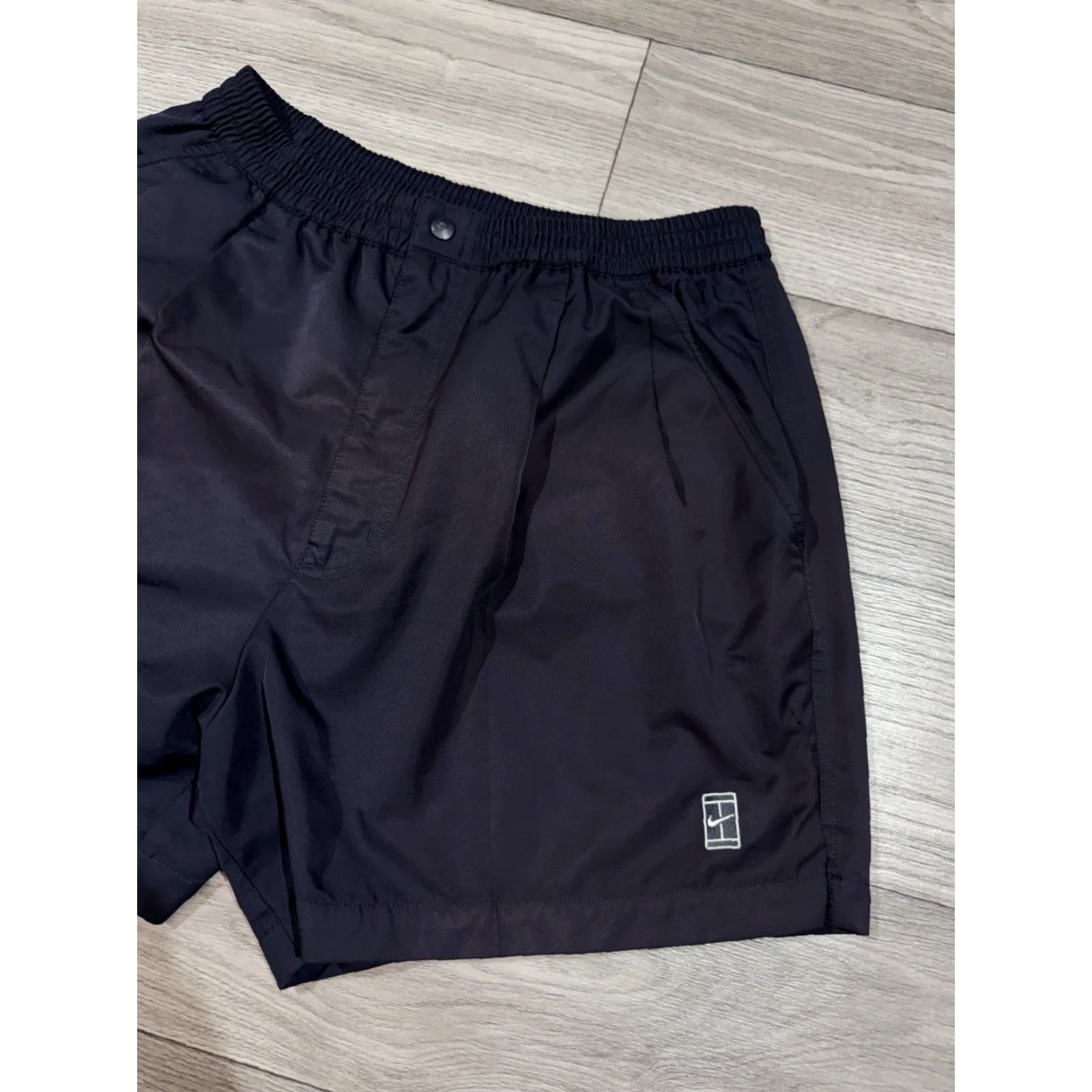 Nike VINTAGE Nike Bermuda Shorts Mens Size L Blue Tennis Agassi Challenge Court Size US 33 - 4 Thumbnail