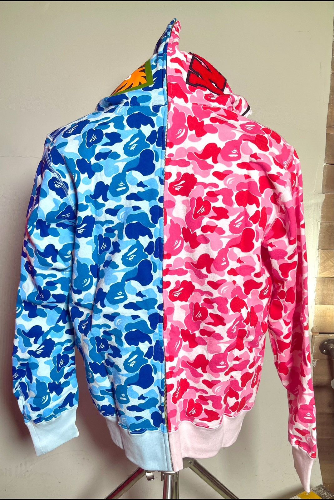 Bape BAPE ABC Camo Separate Shark Full Zip Hoodie 'Pink' Size US XL / EU 56 / 4 - 9 Thumbnail