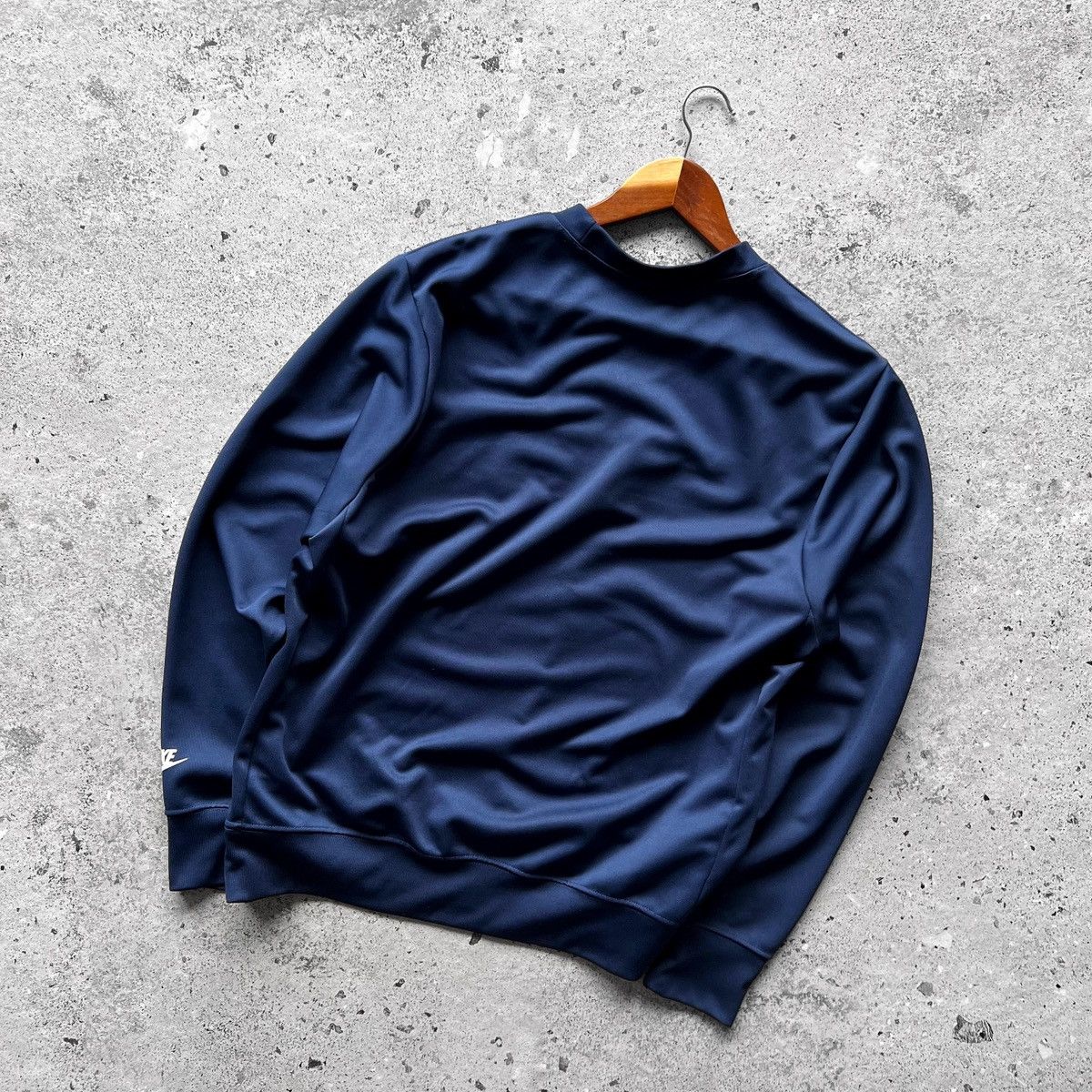 Nike Nike Mens Big Logo Long Sleeve Track Sweatshirt Retro Design Size US M / EU 48-50 / 2 - 3 Thumbnail