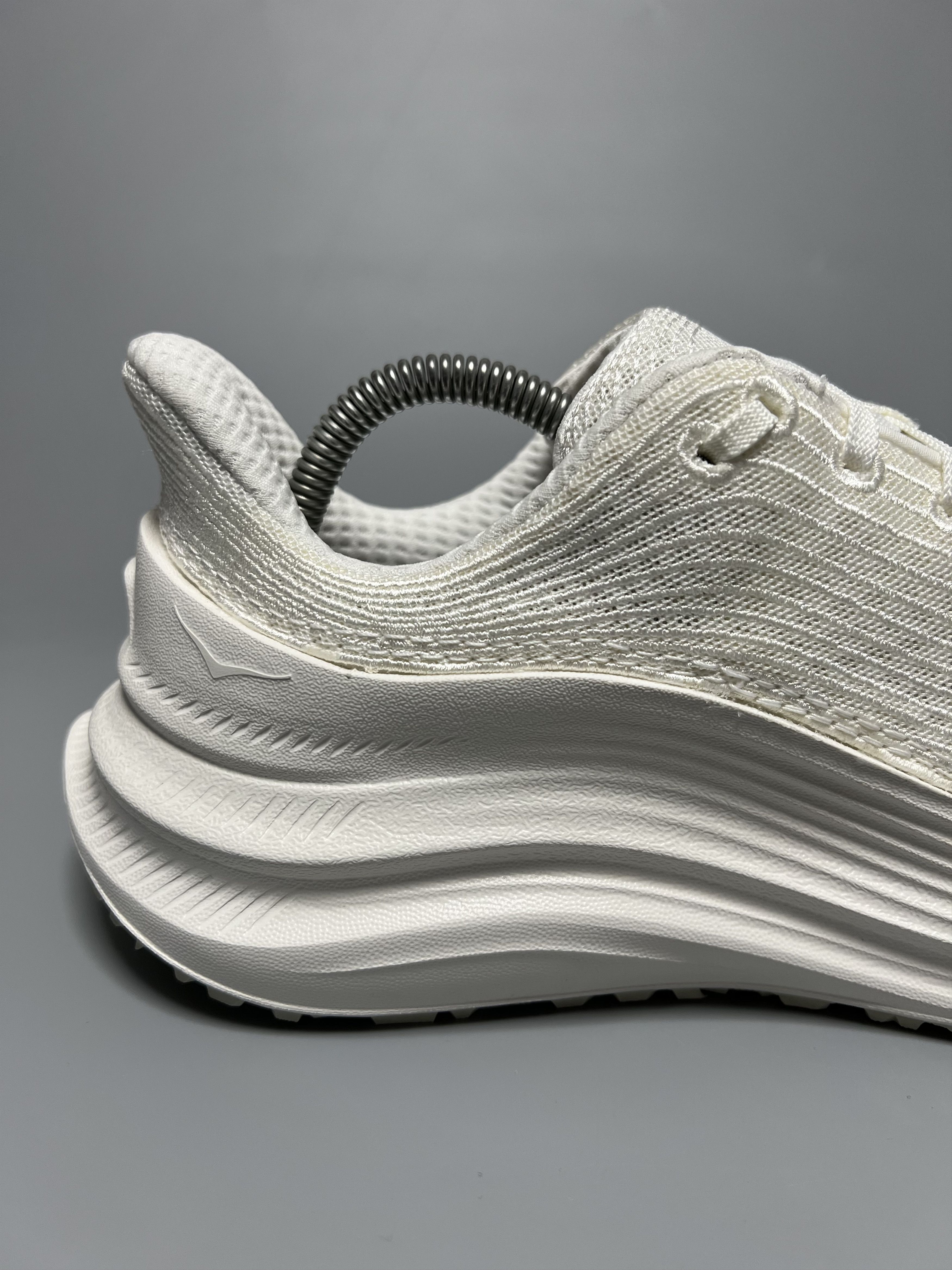 Hoka Hoka One One U Thoughtful Creation White Sneakers Size US 7.5 / IT 37.5 - 6 Thumbnail
