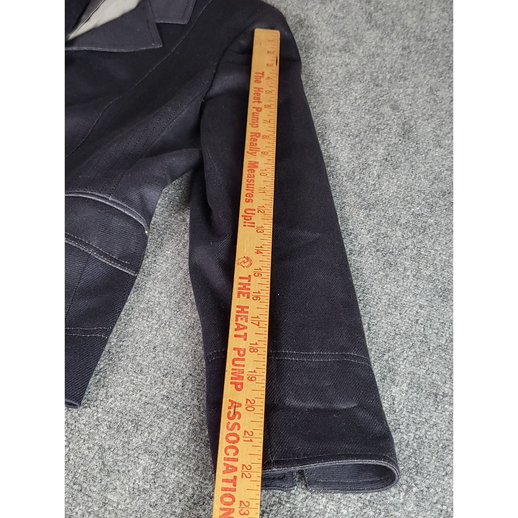 Kasper Vintage Kasper Pant Suit Women Sz 6 Black 3 Button Designer Size 28" / US 6 / IT 42 - 7 Thumbnail