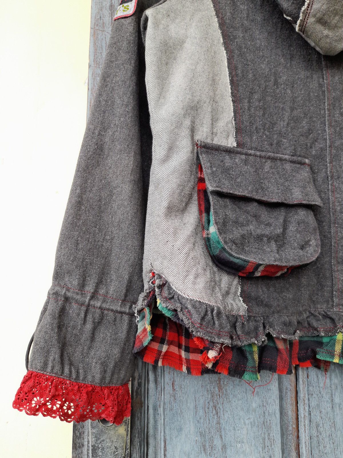 Vintage Vintage Patchwork Utility Hoodie with Lace & Flannel Details Size L / US 10 / IT 46 - 13 Thumbnail