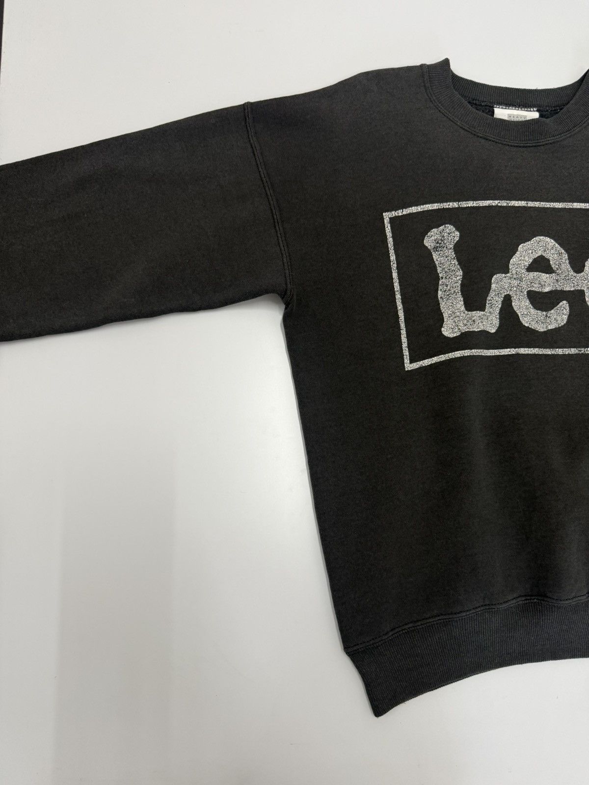 Lee 🔥 90's FADED LEE MADE IN USA iCONIC LOGO SWEATSHIRT - L Size US M / EU 48-50 / 2 - 5 Thumbnail