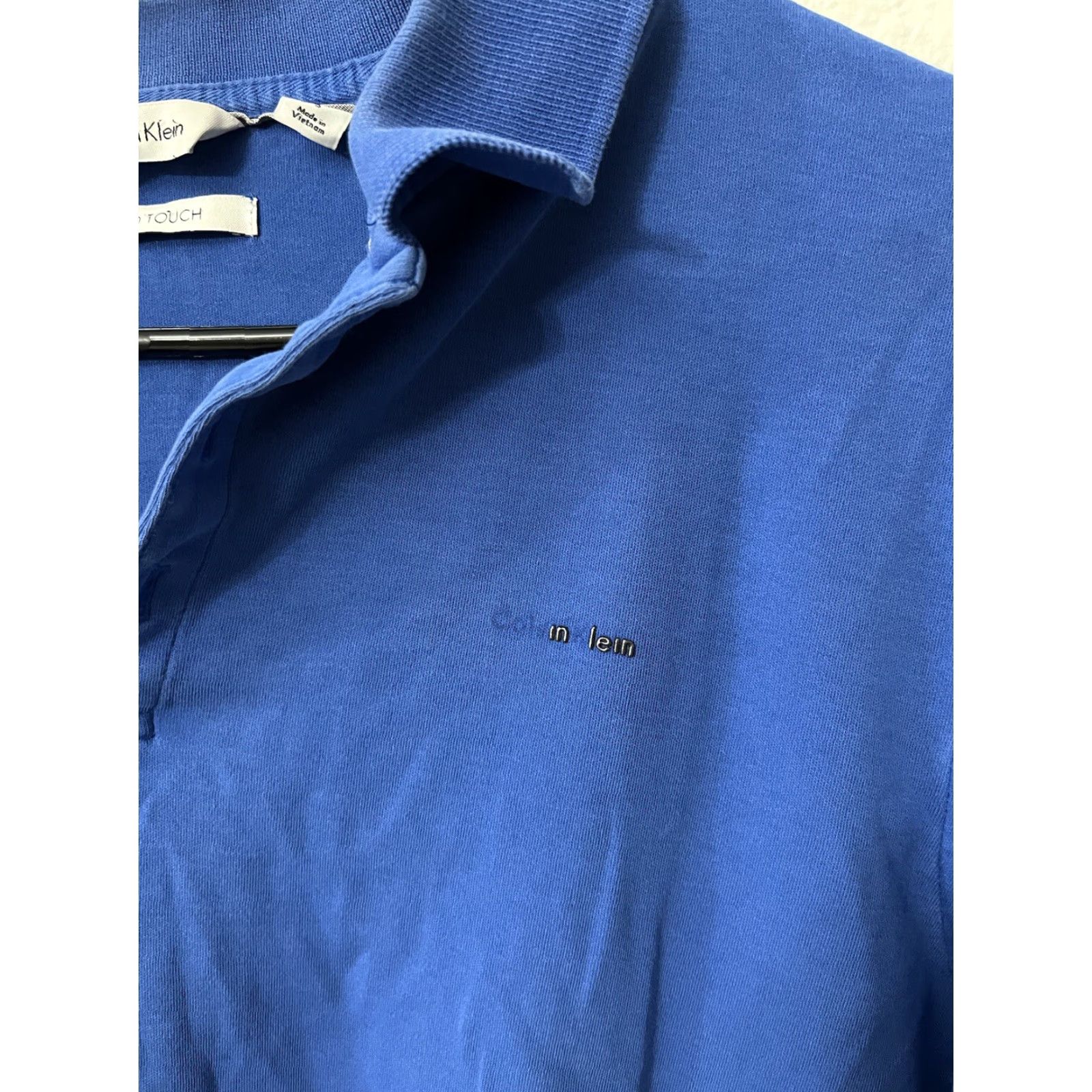 Calvin Klein Calvin Klein Polo Shirt Short Sleeve Blue Striped Mens Sz Small Liquid Touch Polo Shirt Blue Striped Mens Calv in Klein Size US S / EU 44-46 / 1 - 4 Thumbnail