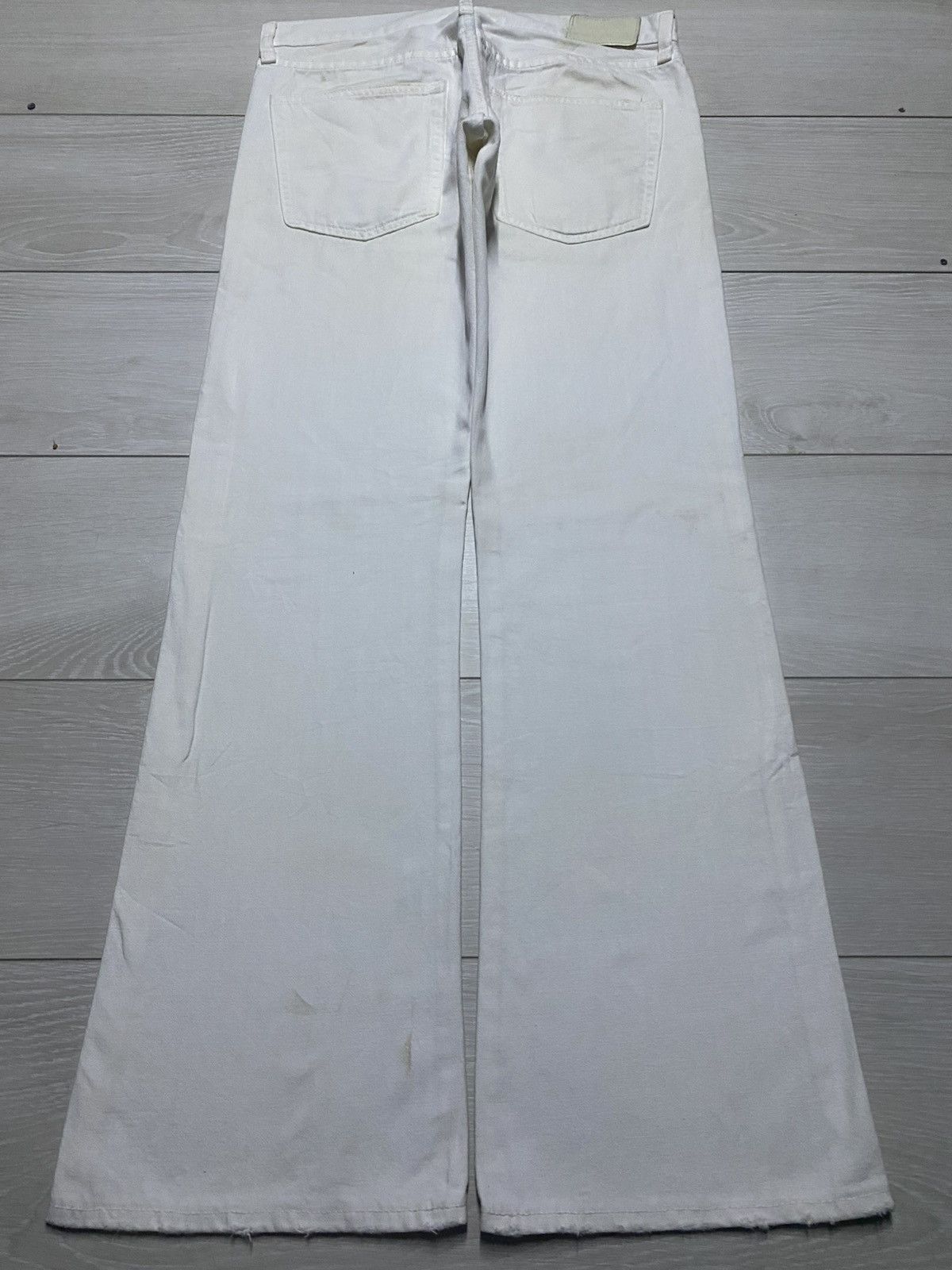 JW Anderson × Uniqlo Vintage Uniqlo S-002 Whit Denim Distressed Flare Jeans Size US 34 / EU 50 - 2 Thumbnail