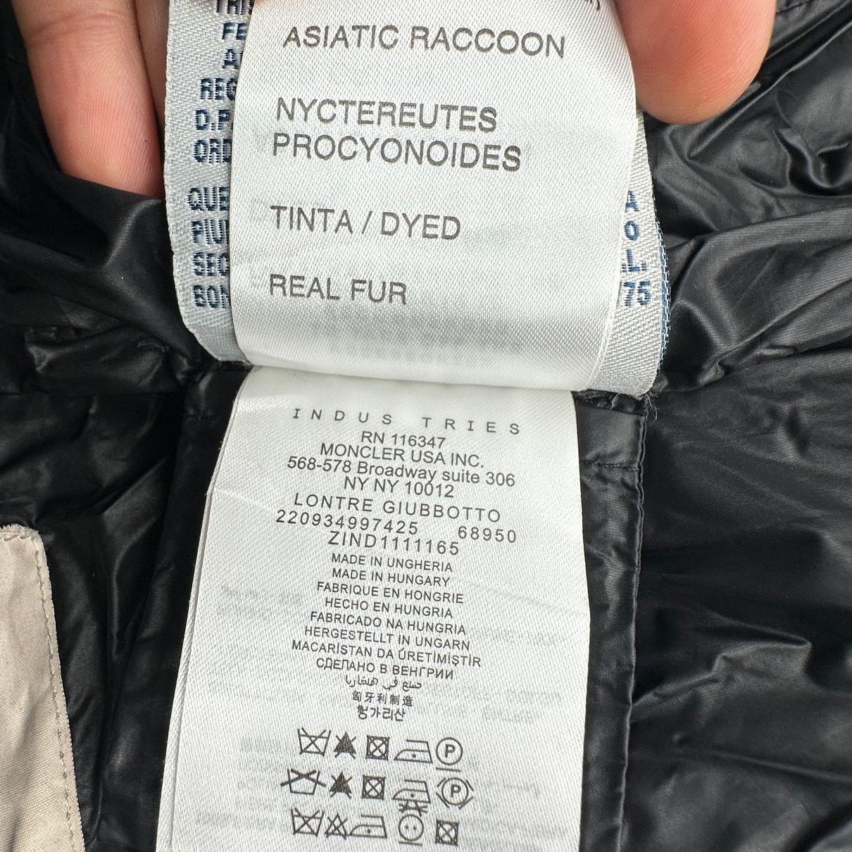 Moncler Moncler Goose Down Puffer Coat Small Asiatic Racoon Real Fur Size S / US 4 / IT 40 - 10 Thumbnail
