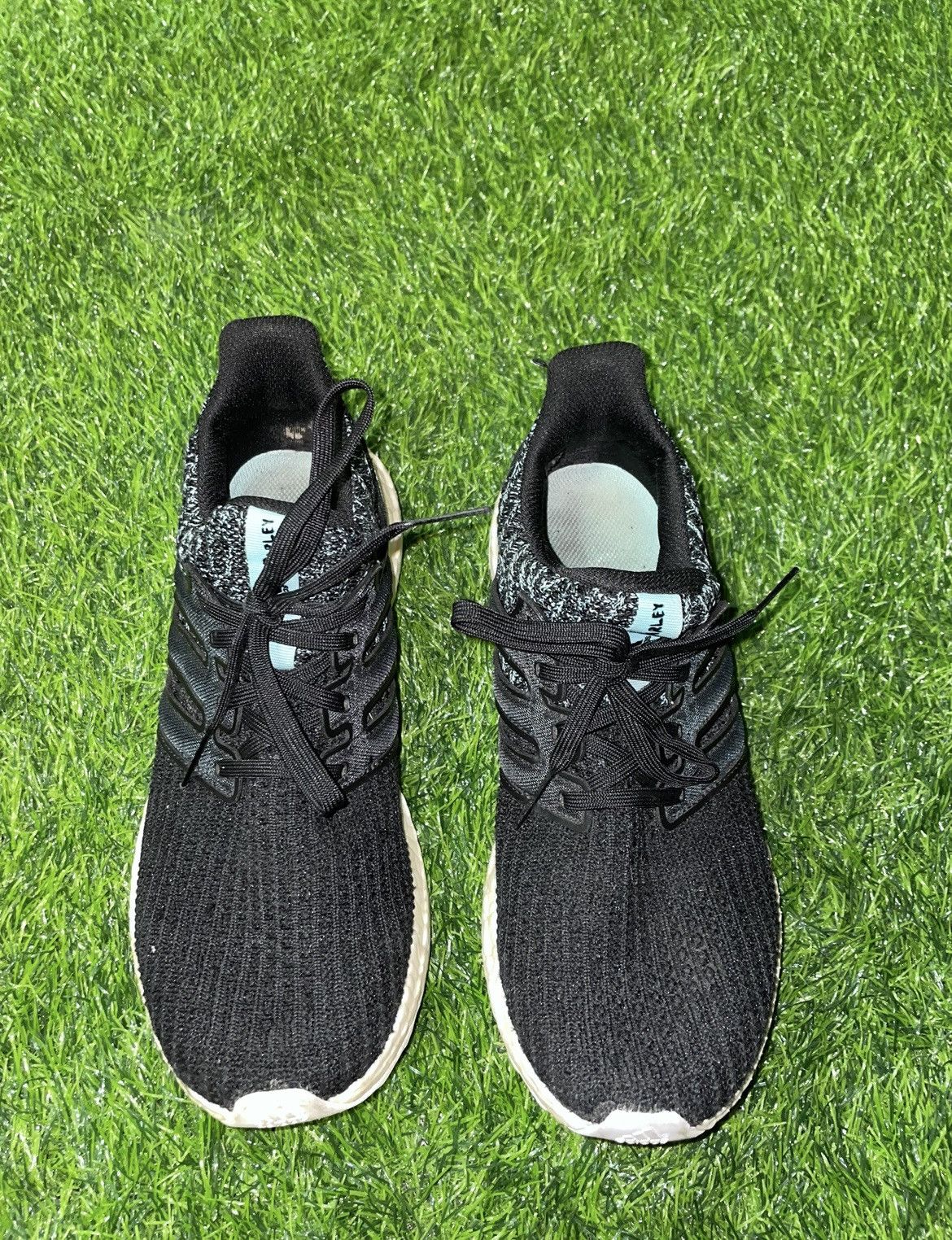 Adidas Adidas Parley Ultra Boost Size 7.5 Size US 7.5 / EU 40-41 - 3 Thumbnail