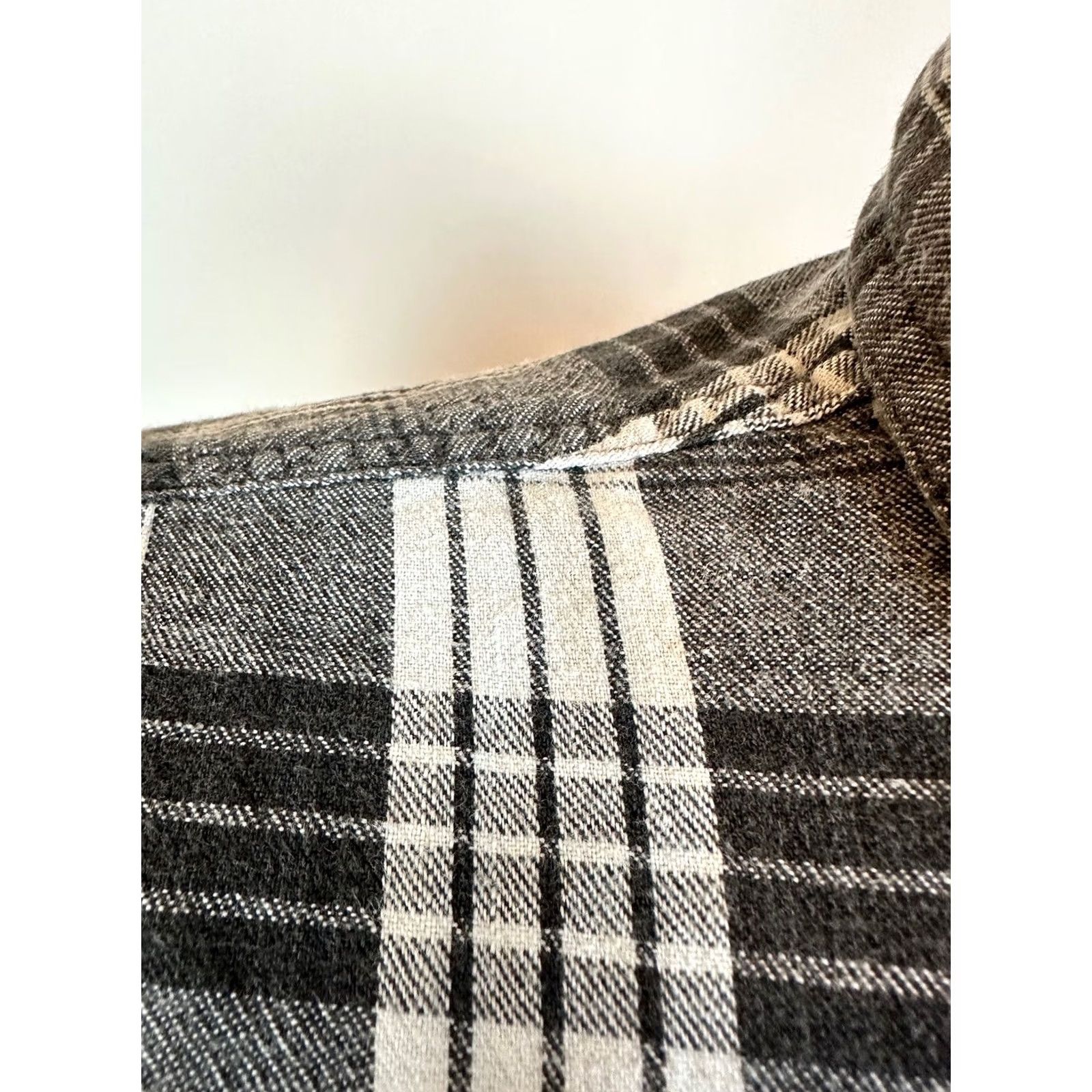 Levi's VINTAGE Levi's Sutter Creek Shirt Men M Plaid Cotton Button-Up Black Casual 80s 90s Grunge Hipster Mens Size US M / EU 48-50 / 2 - 5 Thumbnail