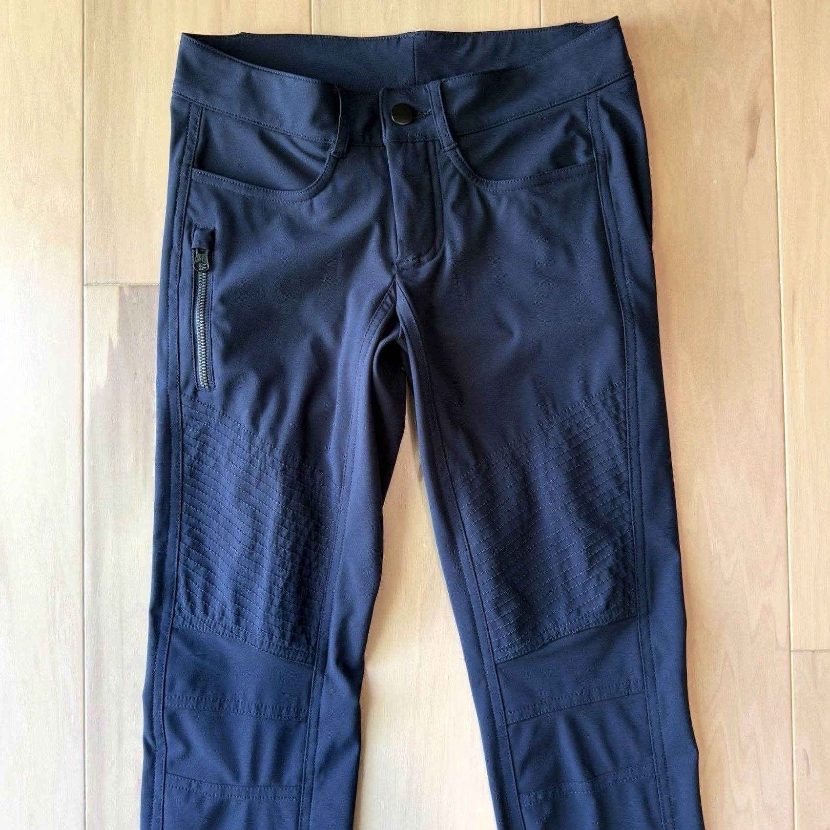 Lululemon Lululemon Pants Women's 4 Navy City Sleek Utility Workwear Dress Pants, Regular, 32 Inseam, 90s, Logo, Pockets, Flat Front, Tapered Size 27" / US 4 / IT 40 - 3 Thumbnail