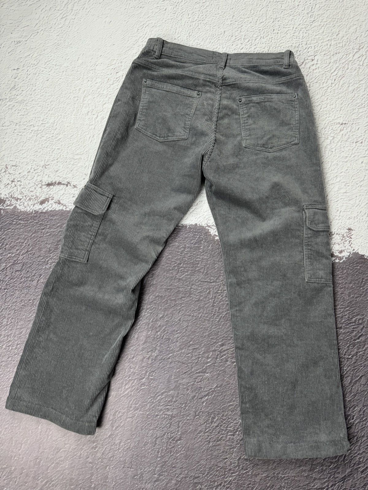 Japanese Brand Atlas for men grey corduroy utility cargo pants size 32 Size US 32 / EU 48 - 9 Thumbnail