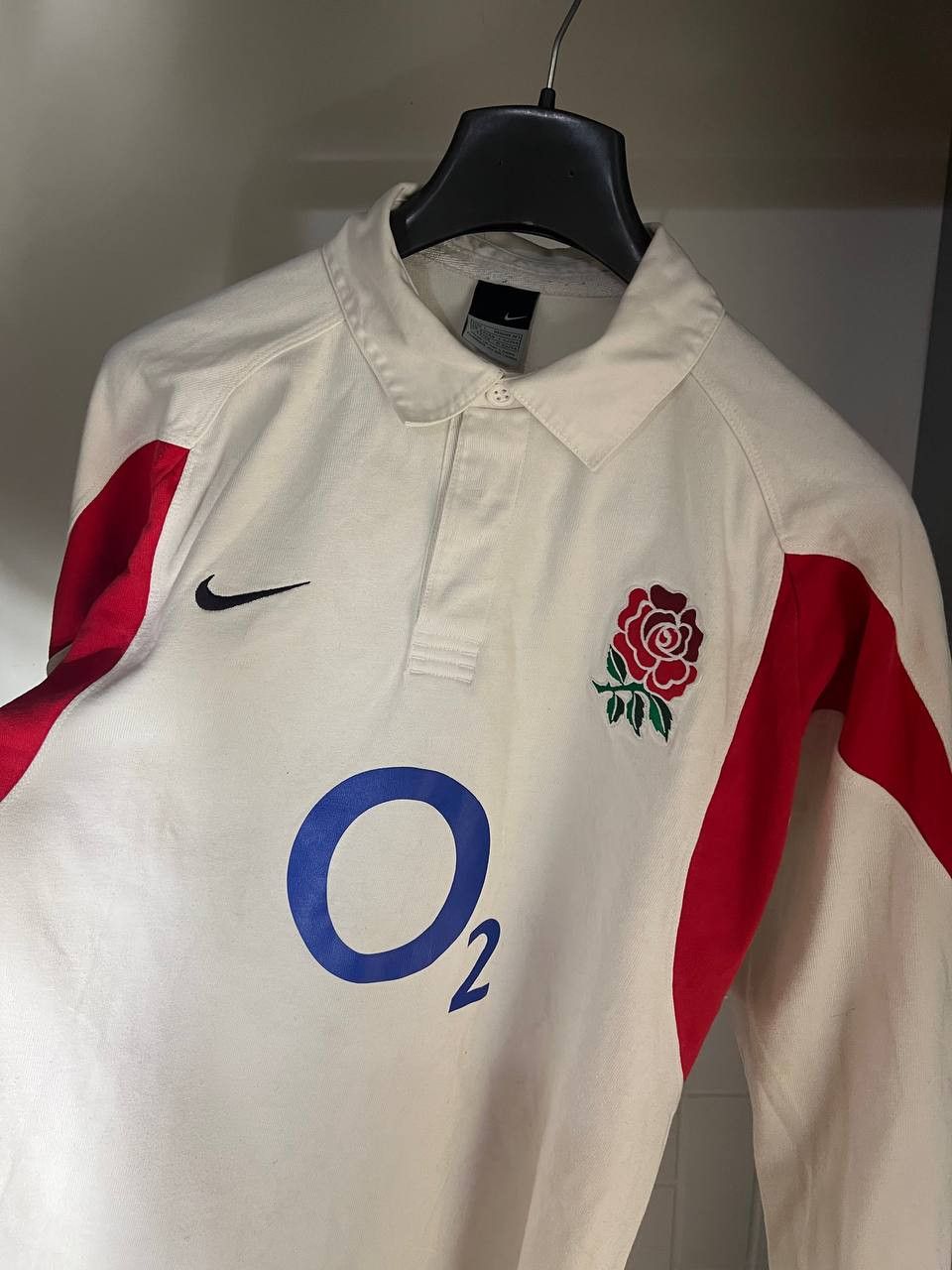 Nike VINTAGE NIKE ENGLAND RETRO RUGBY JERSEY FOOTBALL BLOKE 90s Size US L / EU 52-54 / 3 - 4 Thumbnail
