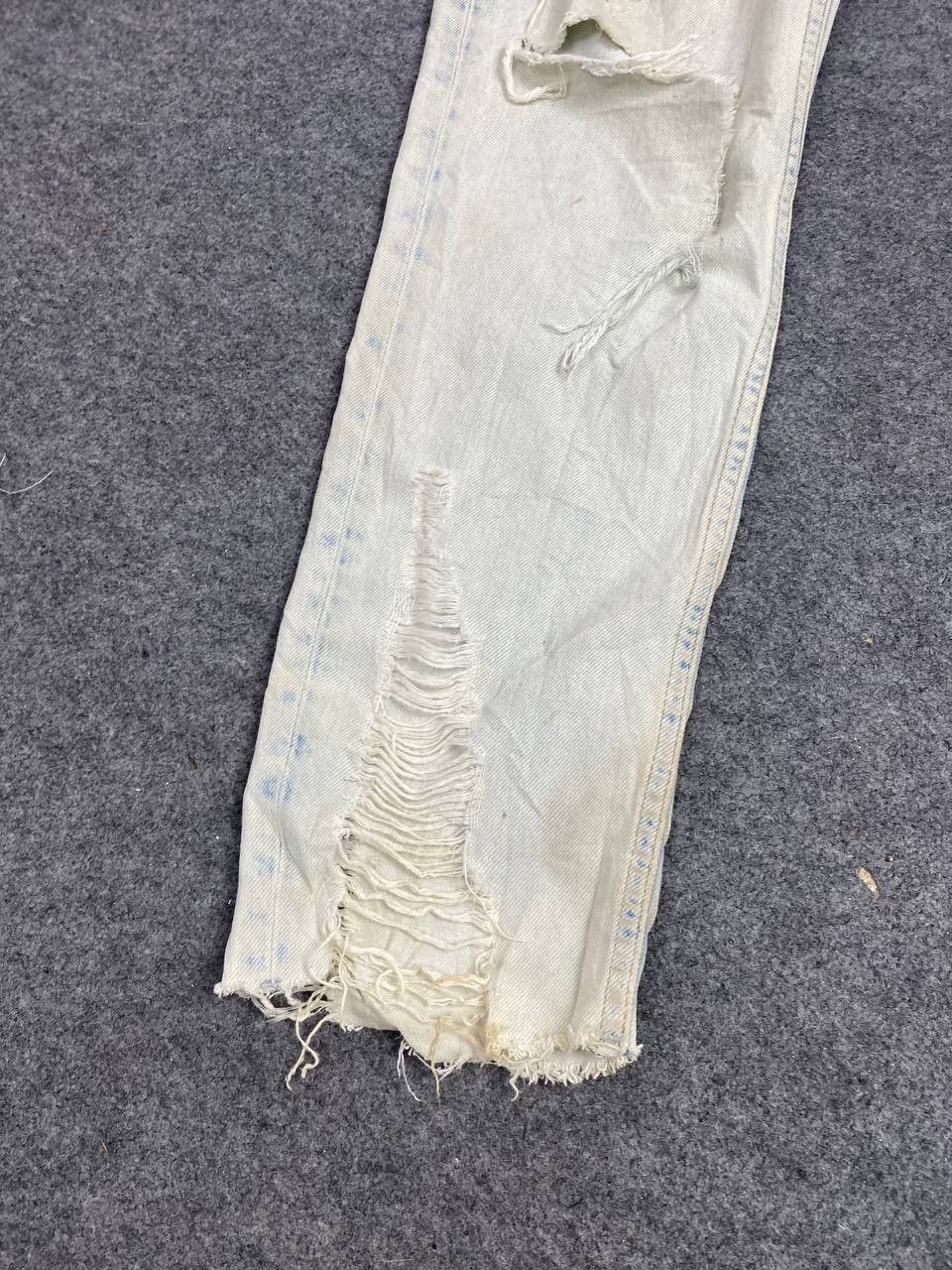 Other &denim acid wash distressed denim nice design Size US 33 - 8 Thumbnail
