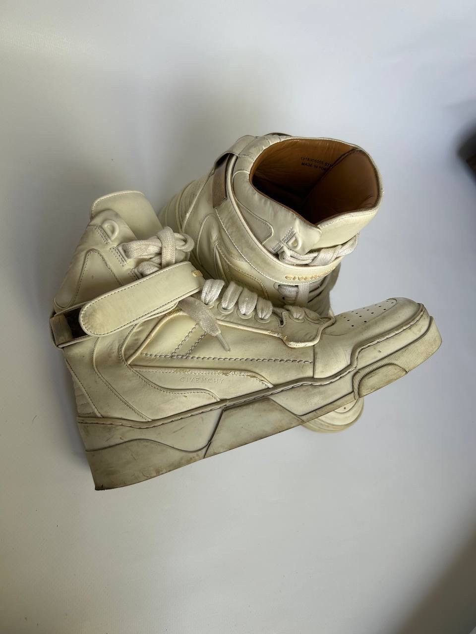 Givenchy Givenchy Tyson Sneakers 42EU Size US 10.5 / EU 43-44 - 2 Thumbnail