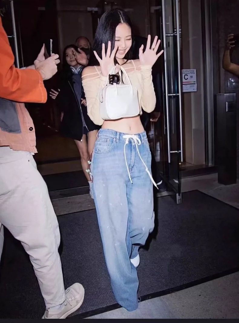 Maison Margiela Maison Margiela New drawstring jeans 2501-Nextarrow Size US 36 / EU 52 - 6 Thumbnail