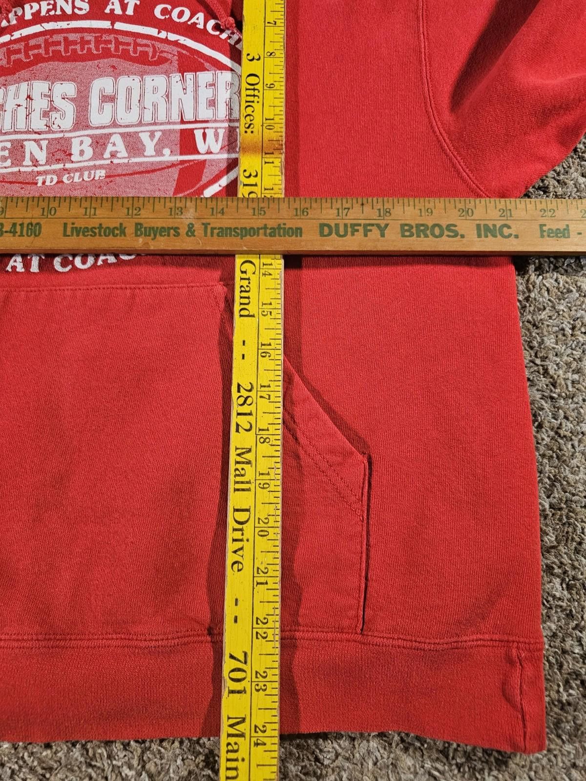 Fruit Of The Loom Coaches Corner Green Bay WI Club Red Hoodie Size US M / EU 48-50 / 2 - 4 Thumbnail