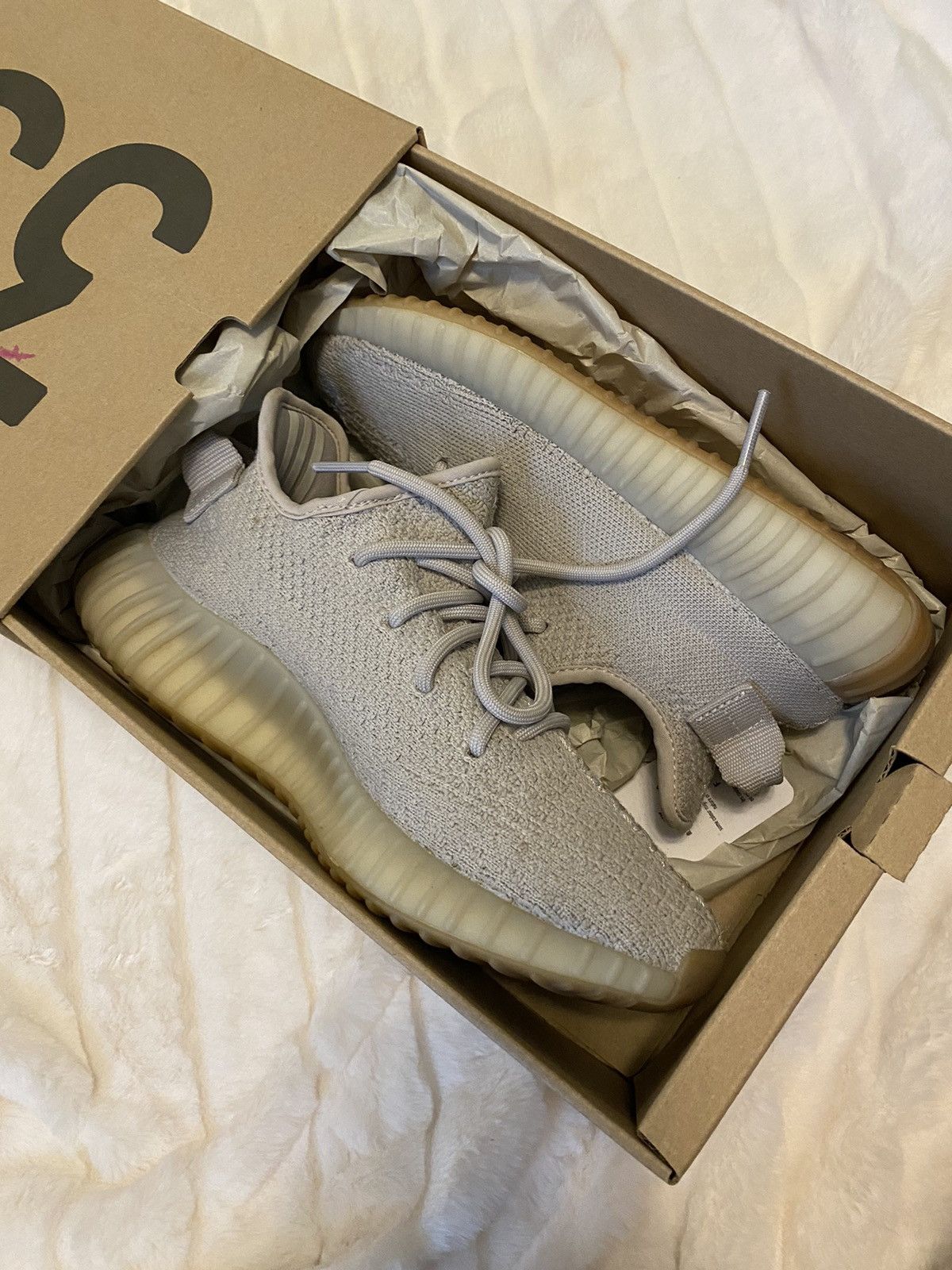 Adidas × Yeezy Yeezy Boost 350 v2 sesame Size US 5 / EU 37 - 3 Thumbnail