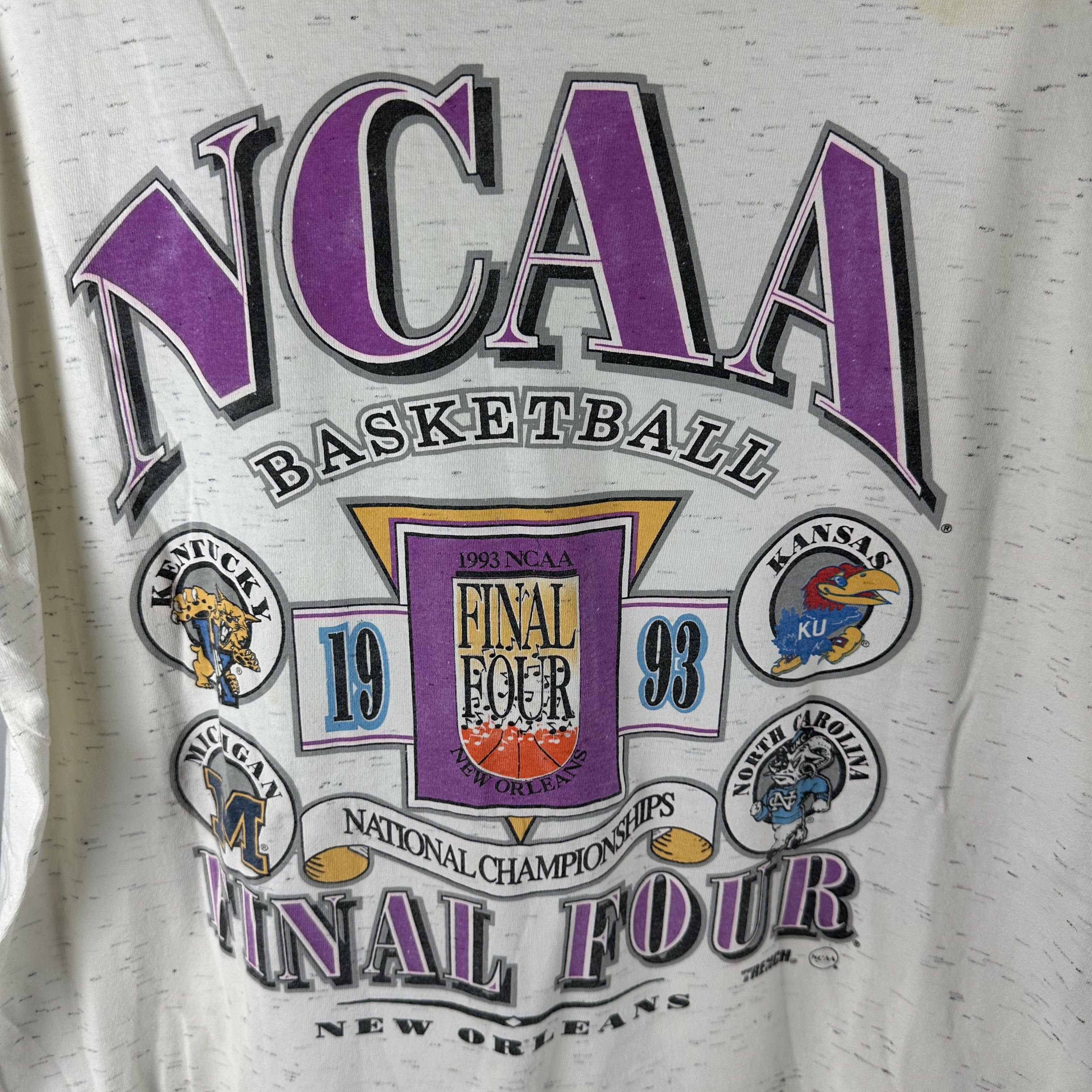Vintage 1993 New Orleans NCAA College Basketball Final Four T-shirt Size US XL / EU 56 / 4 - 2 Thumbnail