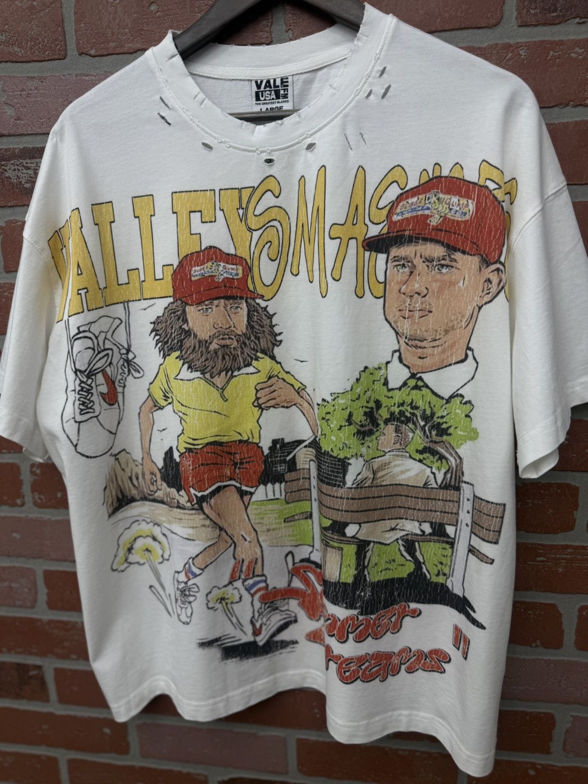 Vale Valley White Summer Tee Men’s Size L (NEW) Size US L / EU 52-54 / 3 - 5 Thumbnail