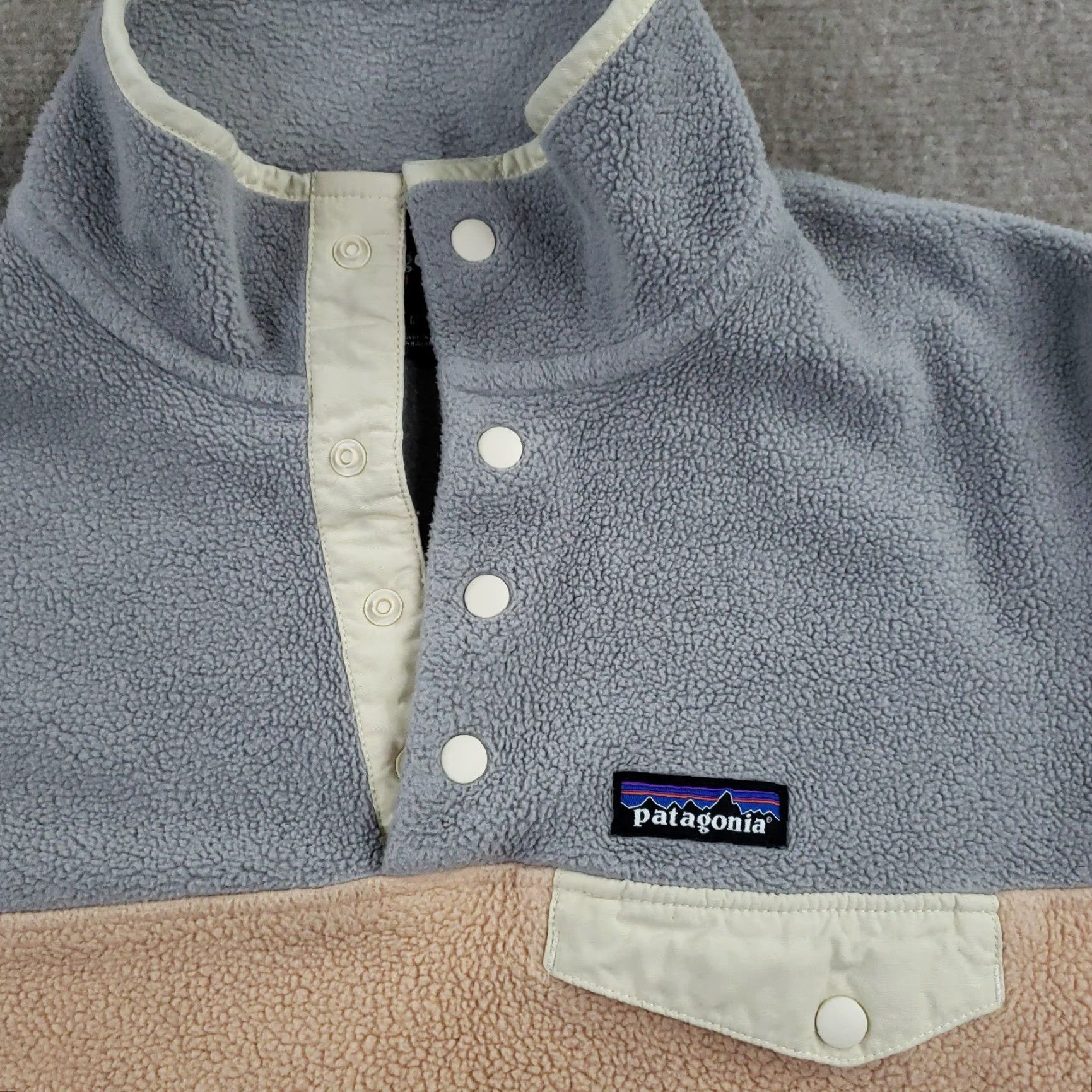 Patagonia Patagonia Sweater Shirt Womens M Beige Gray Pullover Fleece Synchilla Snap-T Mock Neck Long Sleeve Pockets Logo All Seasons Outdoor Camping Size M / US 6-8 / IT 42-44 - 5 Thumbnail