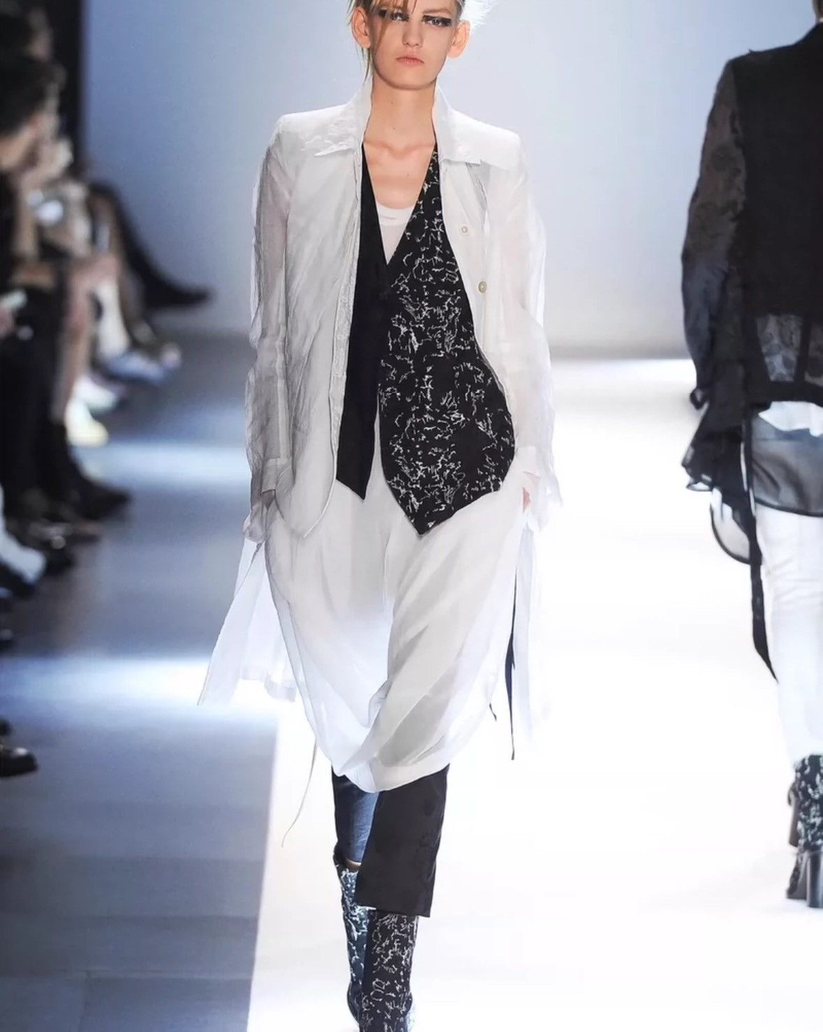 Ann Demeulemeester ANN DEMEULEMEESTERSS 2015 show black waistband pants Size US 36 / EU 52 - 7 Thumbnail