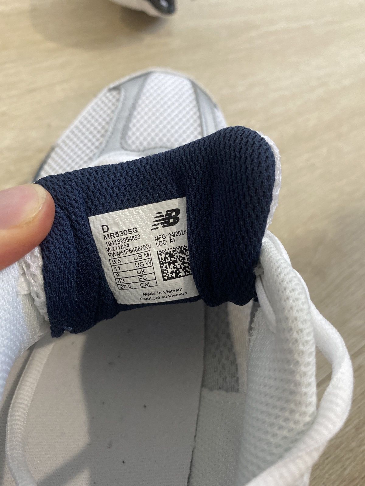New Balance New Balance 530 White with Natural Indigo Size US 9.5 / EU 42-43 - 7 Thumbnail