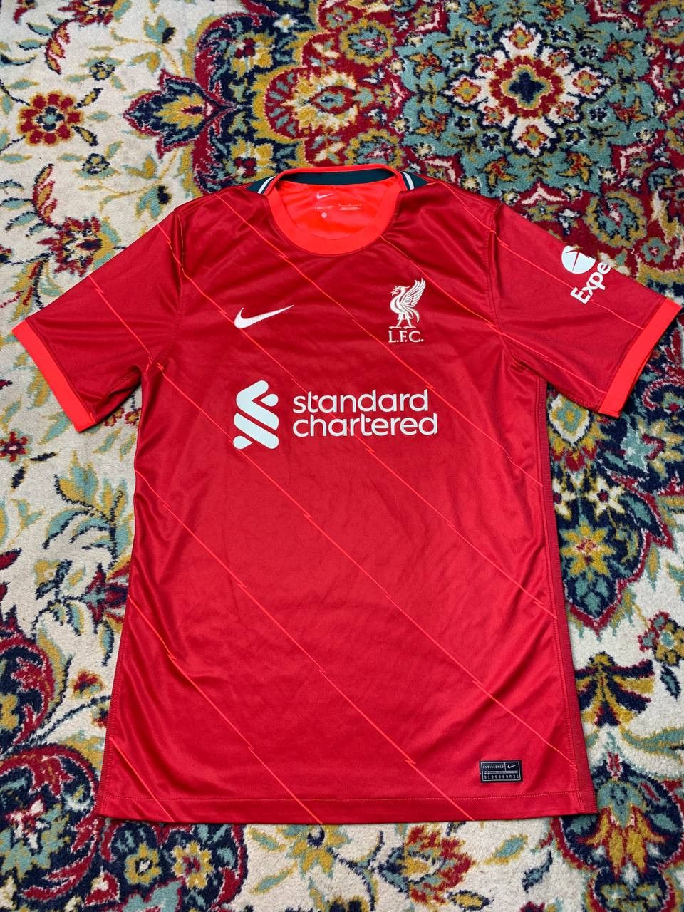 Nike 2021-22 LIVERPOOL HOME JERSEY SOCCER JERSEY NIKE Size US M / EU 48-50 / 2 - 1 Thumbnail