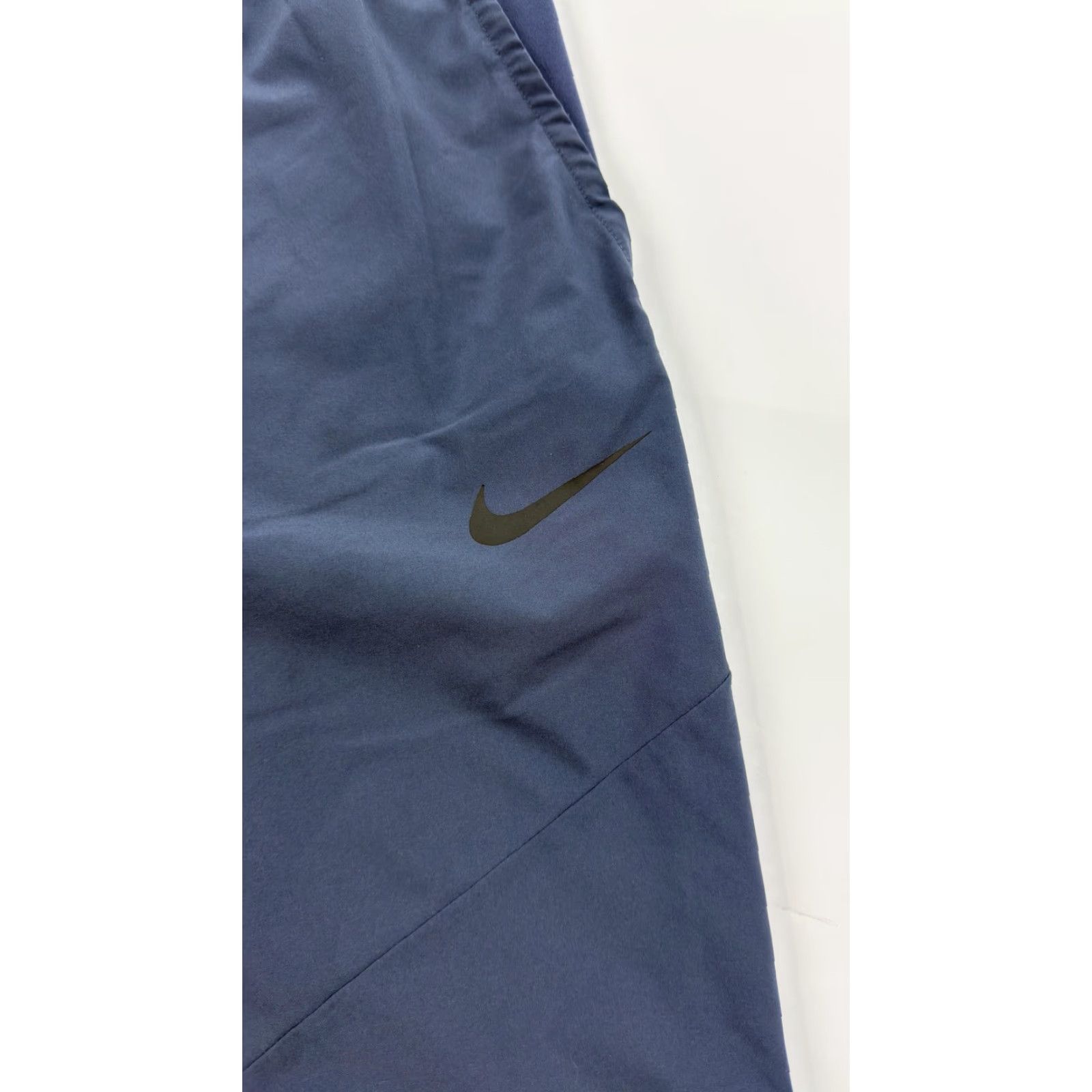 Nike Nike Shorts Mens Large Athletic Performance Gym Running AH9605-01G Dri-Fit Size US 33 - 3 Thumbnail