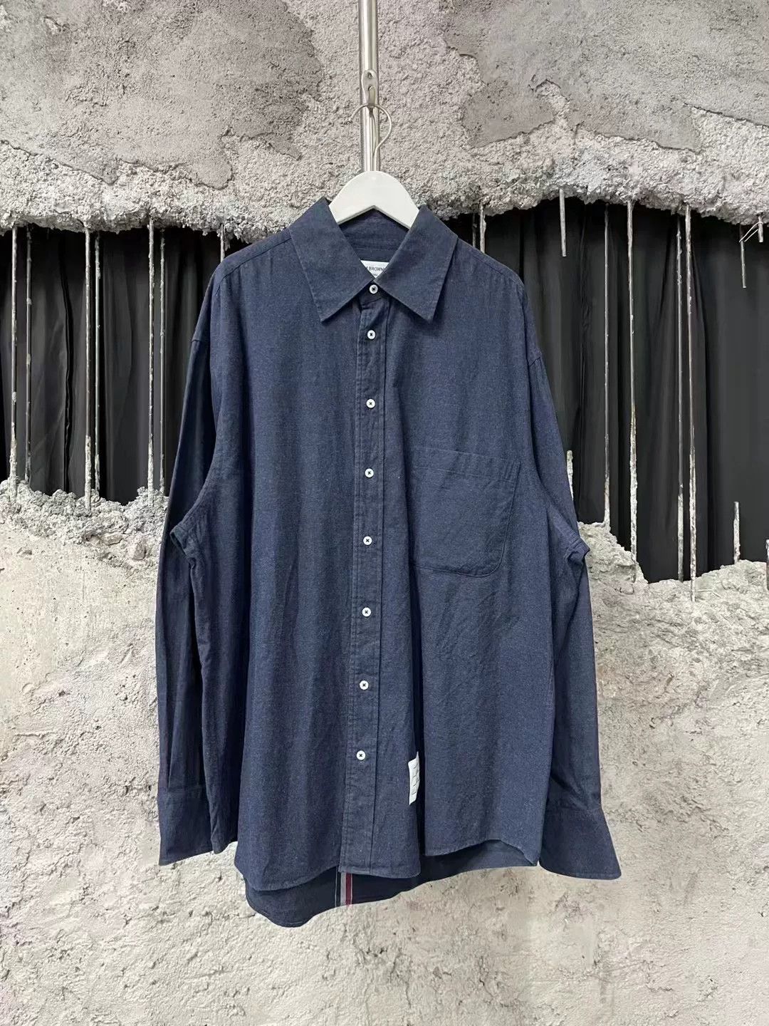 Thom Browne Thom Browne Navy Brushed Distressed Shirt Size US M / EU 48-50 / 2 - 1 Thumbnail