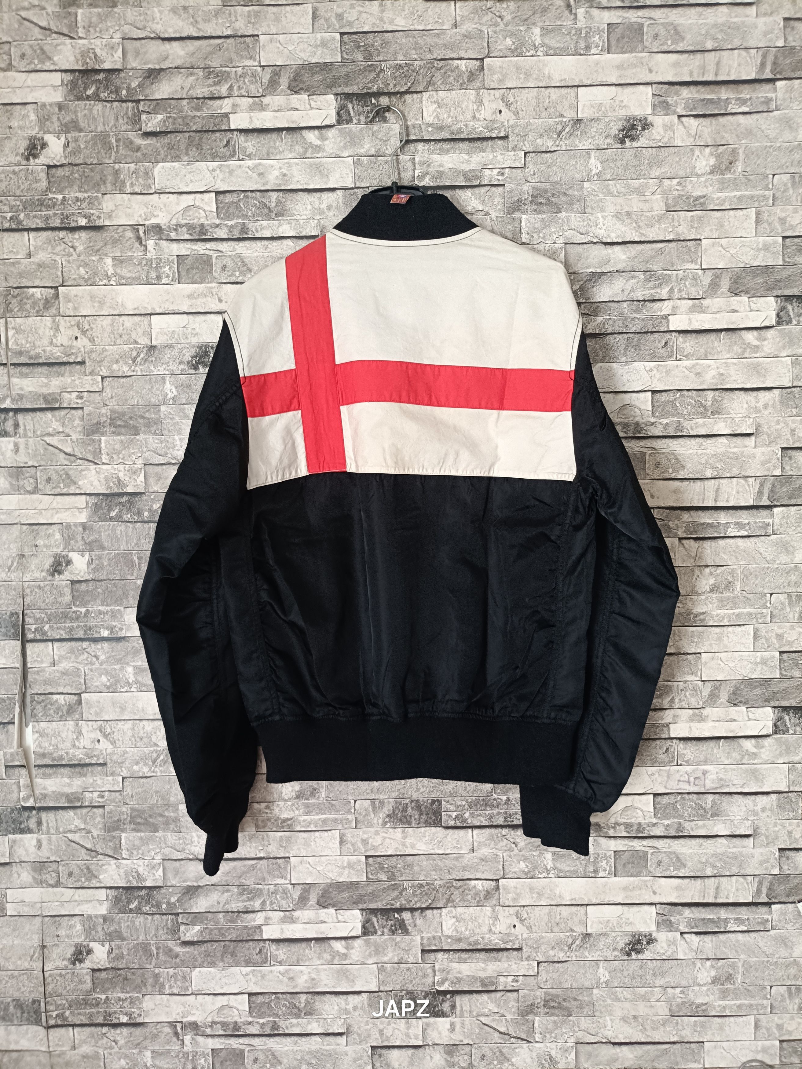Aspesi Vintage aspesi blu bomber jacket 90s military inspired Size US L / EU 52-54 / 3 - 2 Thumbnail