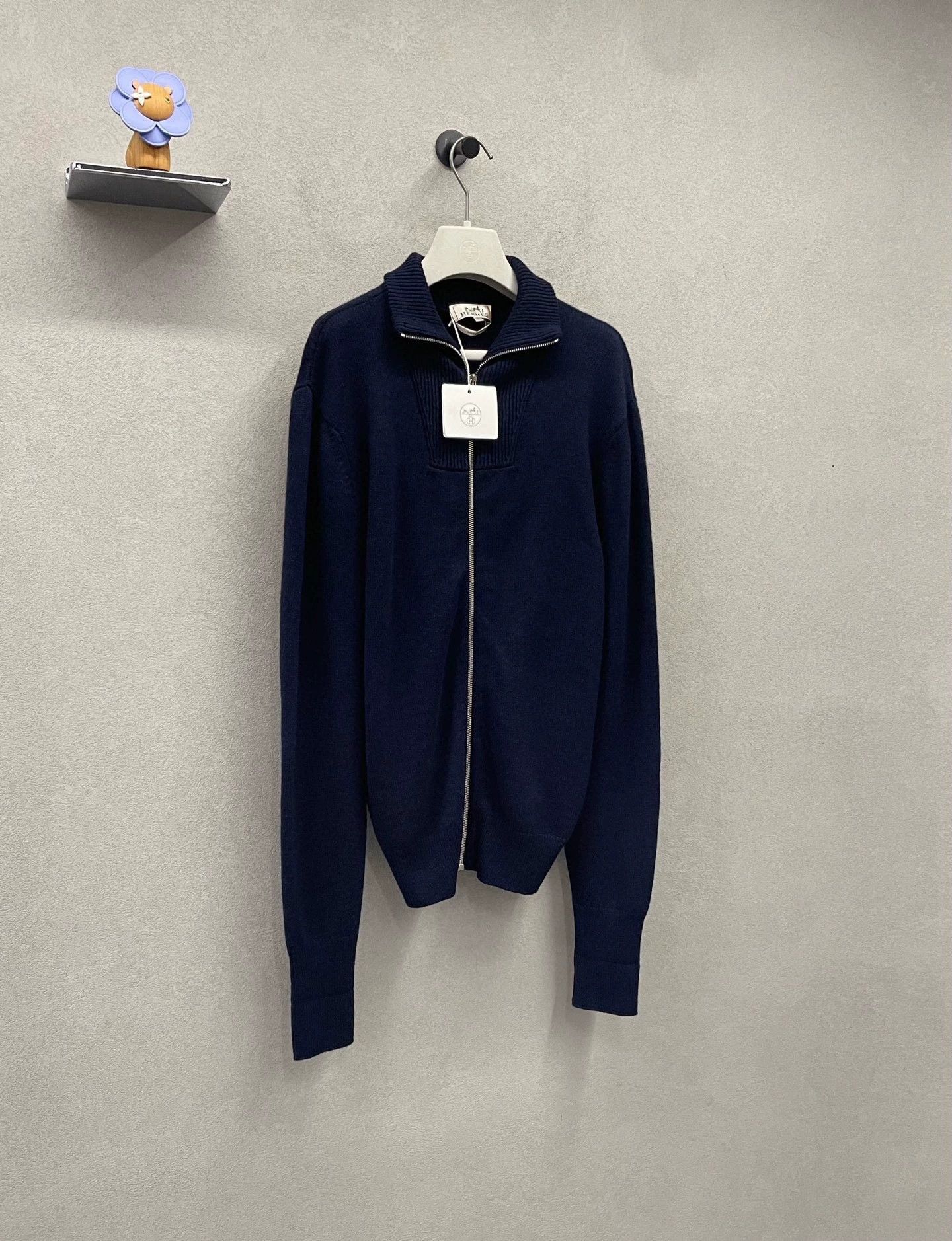 Hermes navy blue knitted jacket by hermes Size US M / EU 48-50 / 2 - 3 Thumbnail