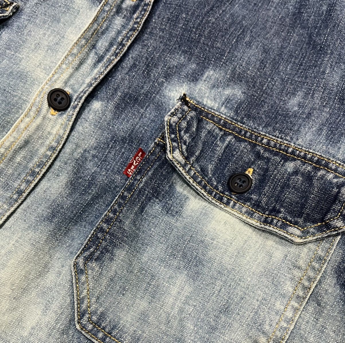 Levi's VINTAGE LEVIS BLEACHED BUTTON DOWN x DENIM SHIRT Size US M / EU 48-50 / 2 - 9 Thumbnail