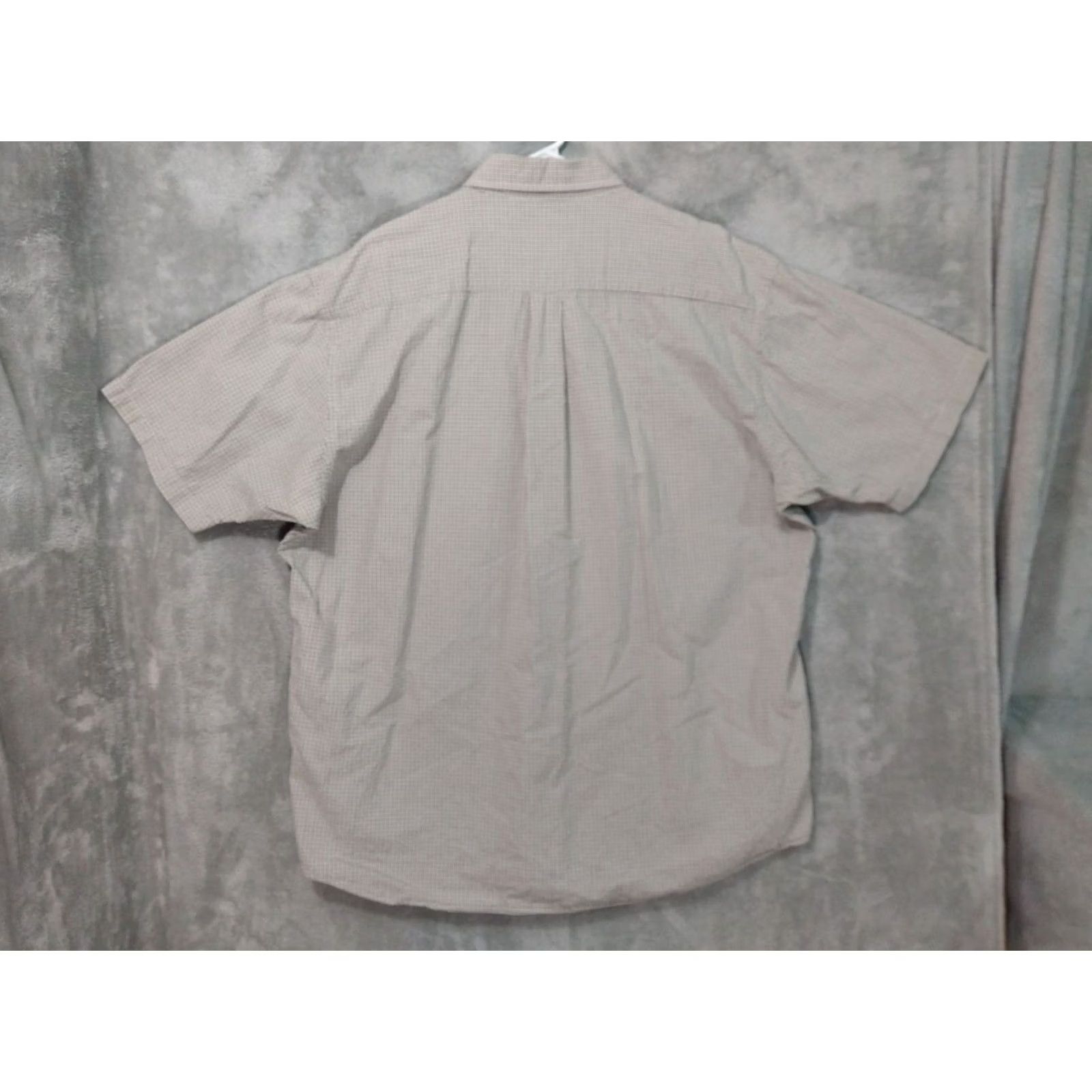 Brooks Brothers Brooks Brothers Shirt Mens XL Beige Plaid Seersucker Short Sleeve Button Down Size US XL / EU 56 / 4 - 2 Thumbnail