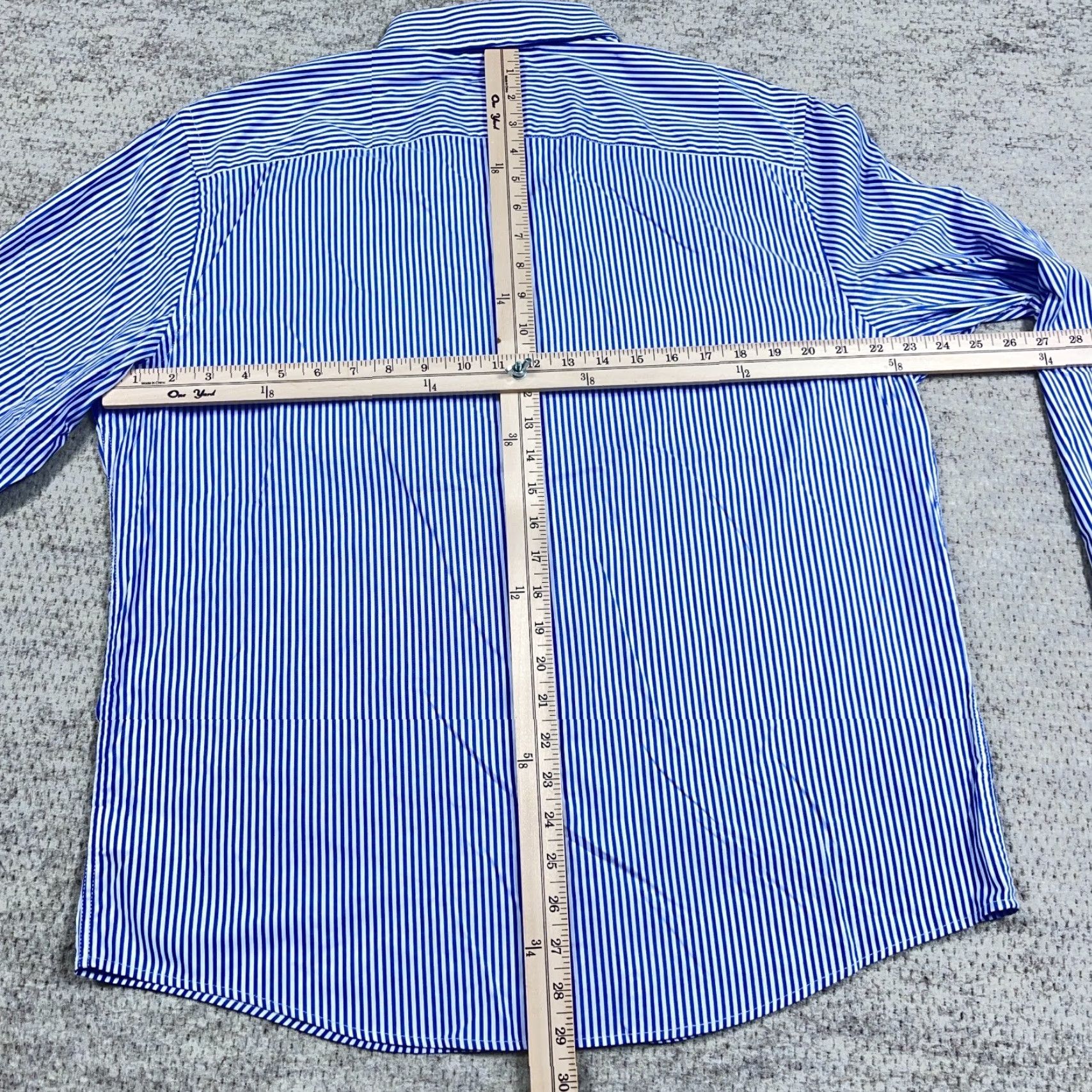 UNTUCKit UNTUCKit Shirt Men XL Blue White Striped Button Up Nylon Performance Dress Shirt Size 46R - 5 Thumbnail