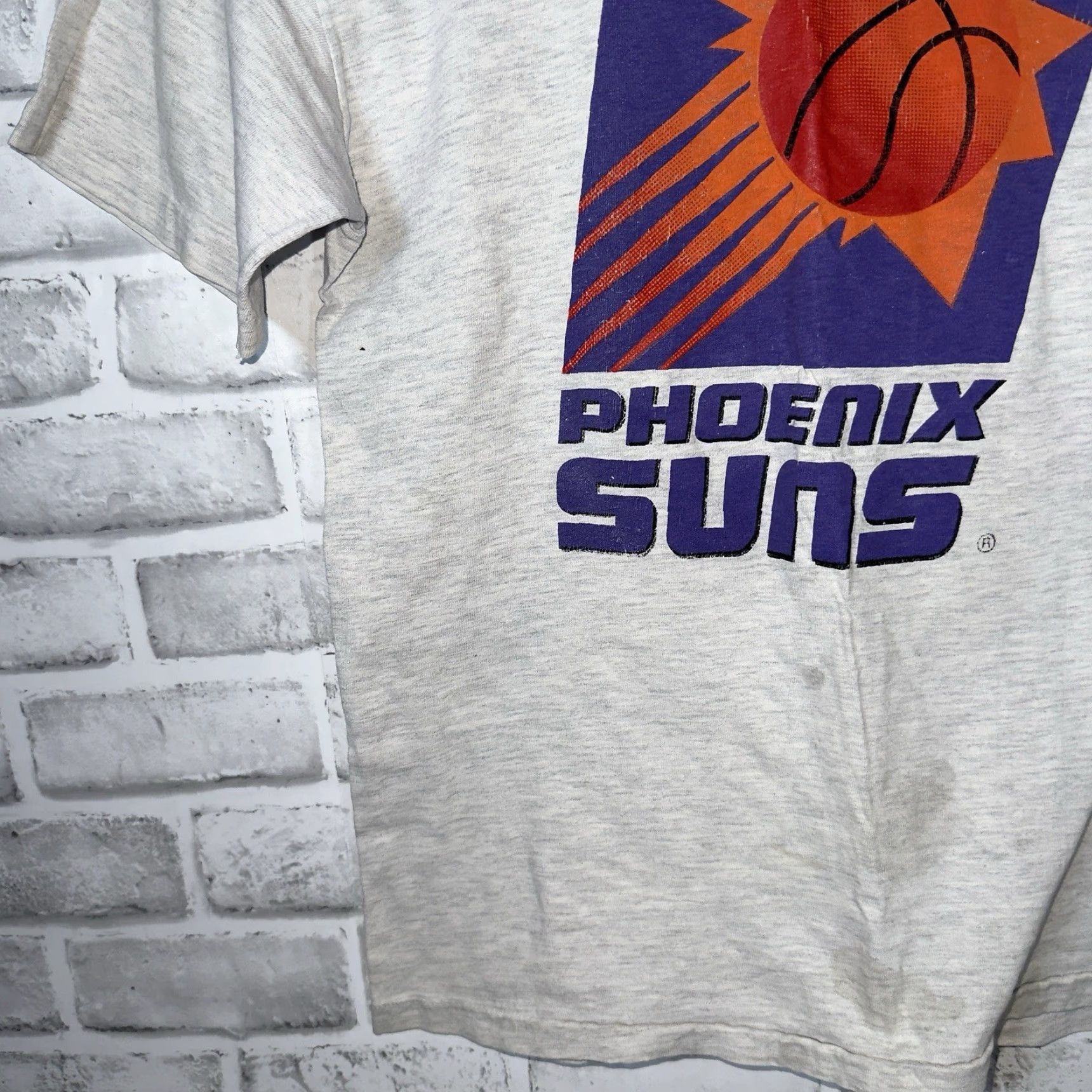 Hanes VTG Hanes Phoenix Suns 100% Cotton Graphic Tee Mens Size S SINGLE Stitch USA Size US S / EU 44-46 / 1 - 3 Thumbnail