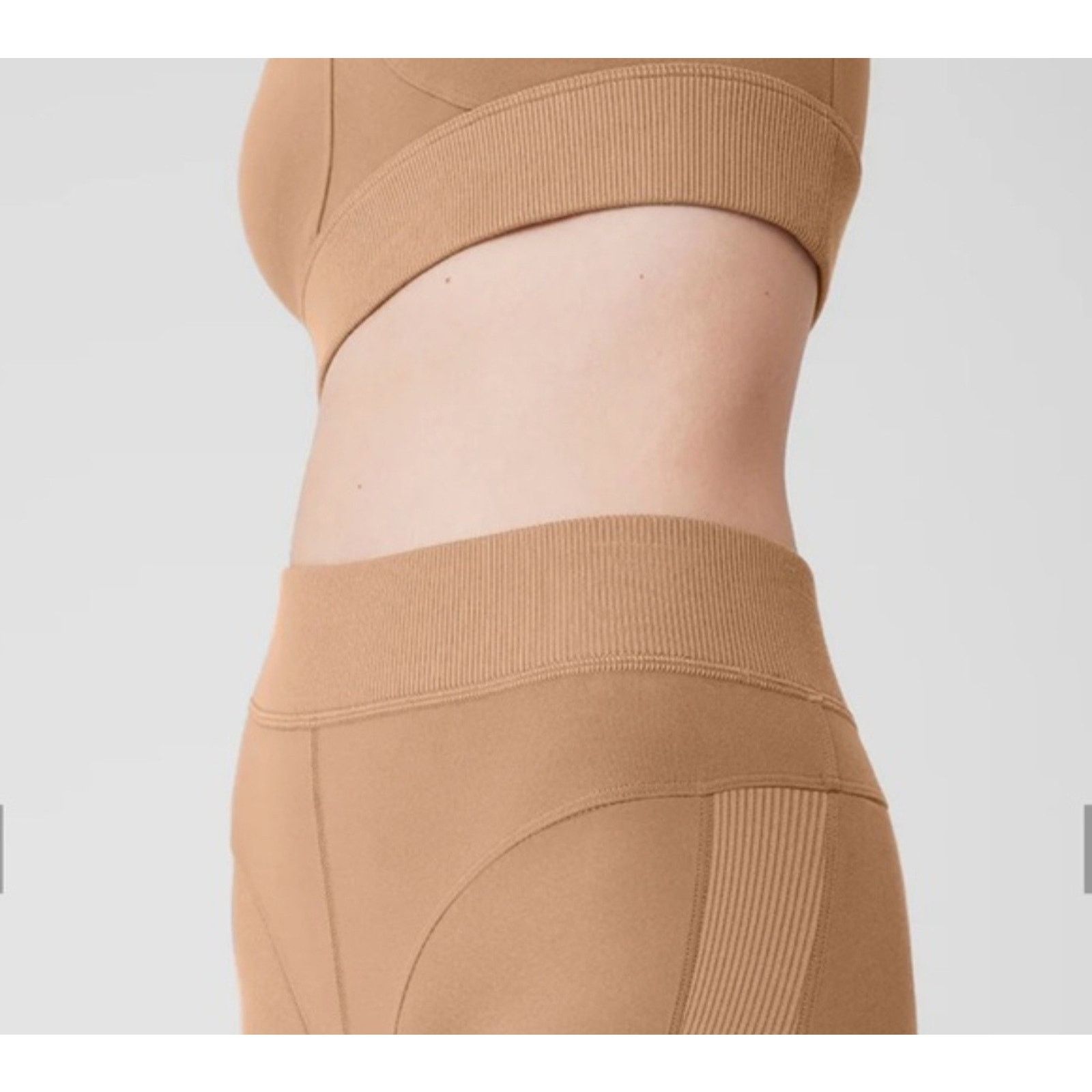 Alo Alo Yoga Leggings High-Waist Airlift Sheeny Toasted Almond Size 25" / US 0 / IT 36 - 5 Thumbnail