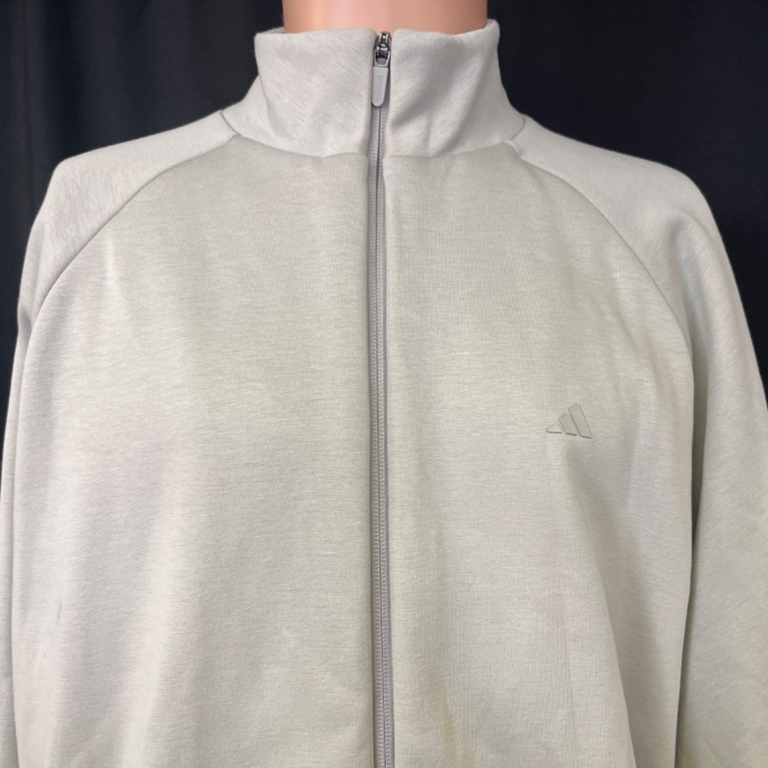 Adidas Adidas Men's Grey Basketball Sweater/Full Zip Size M SKU 536 Size US M / EU 48-50 / 2 - 3 Thumbnail