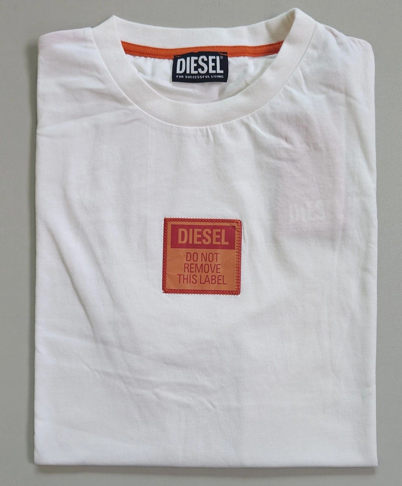 DIESEL White T-Shirt With Logo Patch T 4136