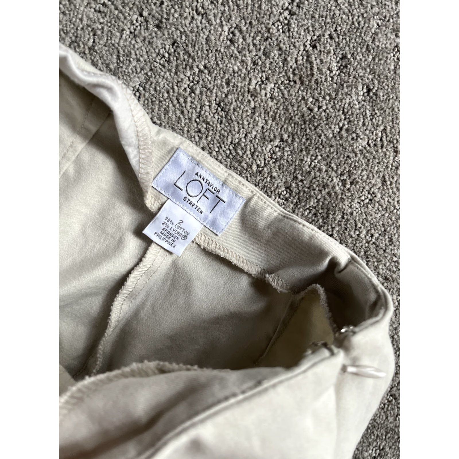 Ann Taylor ANN TAYLOR Pants Beige Side Zip Button Accent 2 Ankle Wide-Leg Stretch Regular Women Size 2 Beige Size 26" / US 2 / IT 38 - 5 Thumbnail