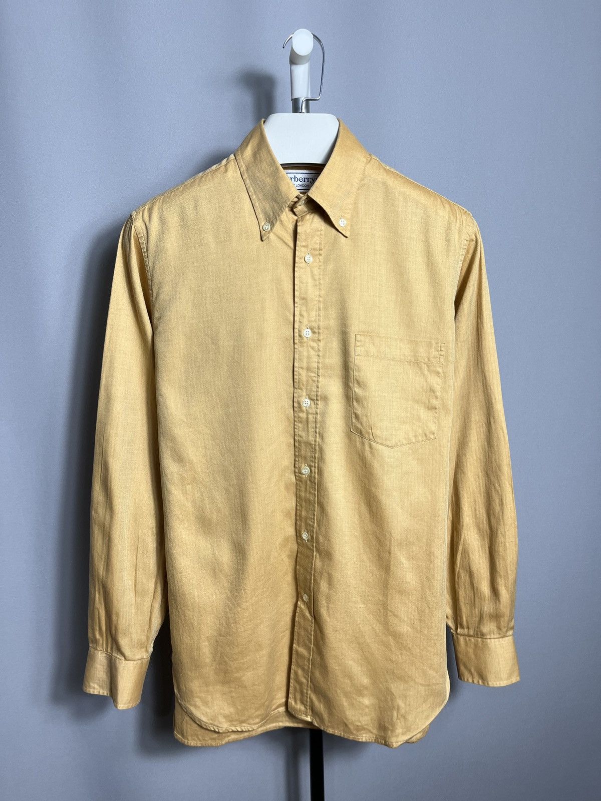 Burberry Burberrys London shirt button down beige mens pocket France Size US M / EU 48-50 / 2 - 1 Thumbnail
