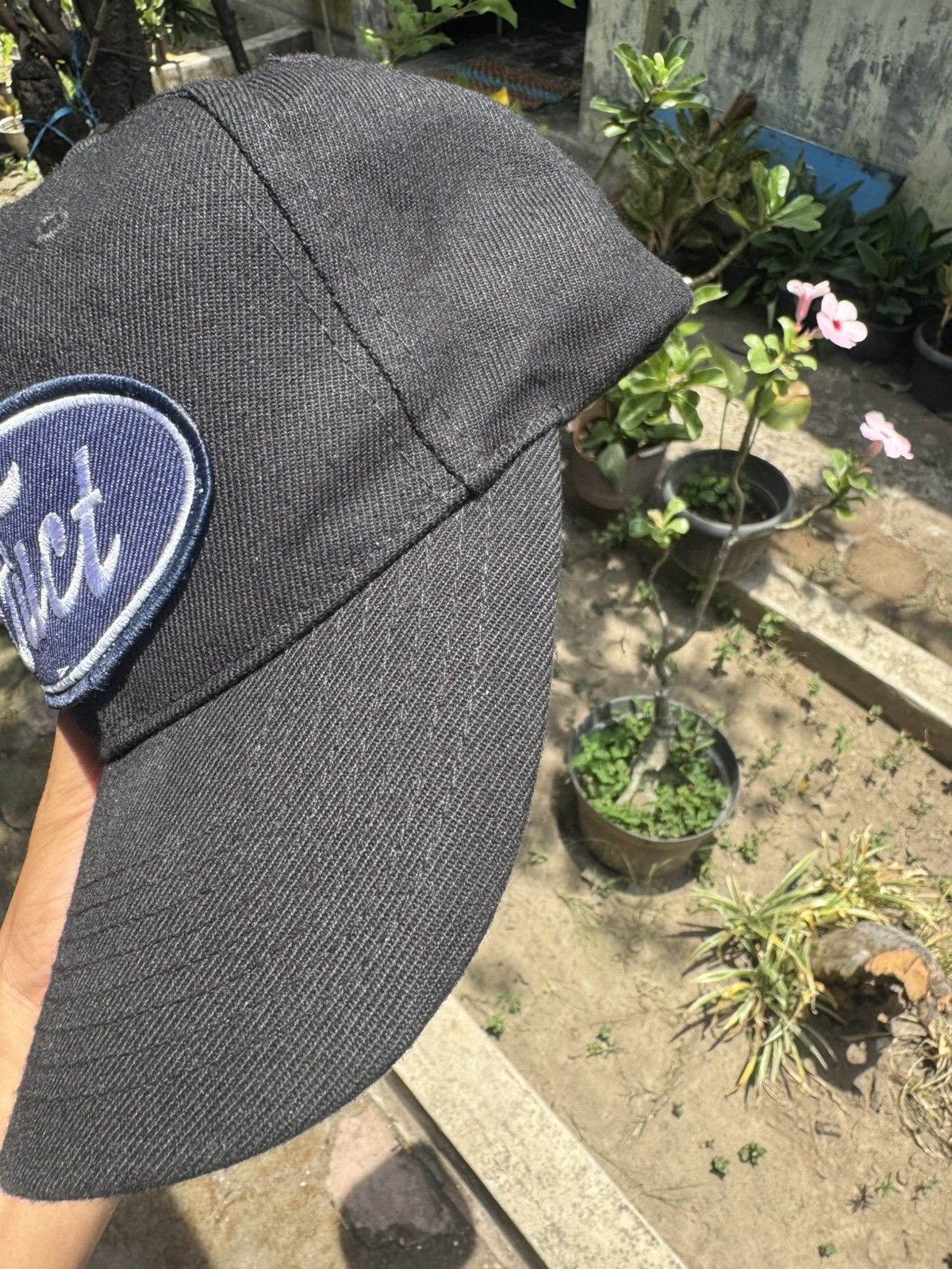 FUCT × Vintage FUCT Oval Parody Snapback Size ONE SIZE - 8 Thumbnail